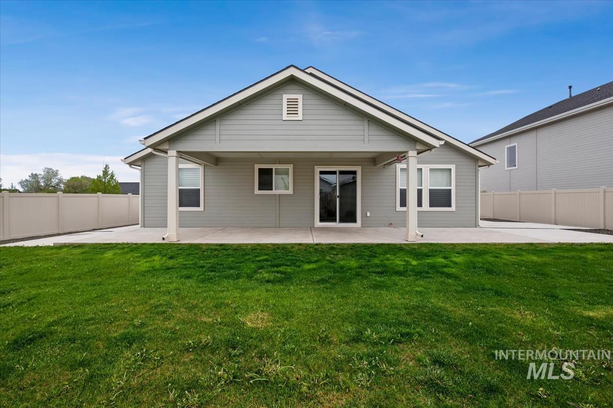 12288 Varga St, Caldwell, Idaho 83651, 3 Bedrooms, 2 Bathrooms, Residential For Sale, Price $405,000,MLS 98983431