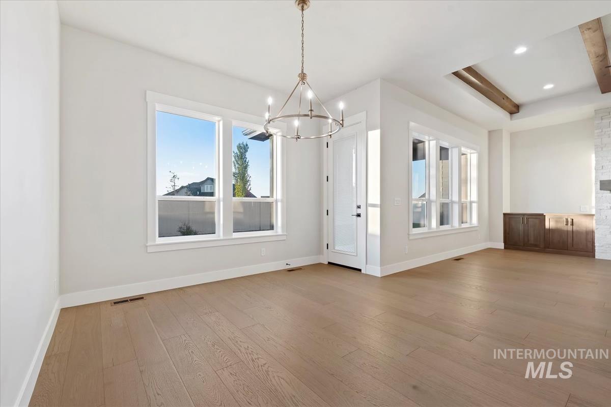 2125 E Padstow St., Kuna, Idaho 83634, 3 Bedrooms, 2.5 Bathrooms, Residential For Sale, Price $799,880,MLS 98983432