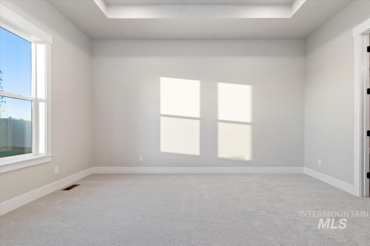 2125 E Padstow St., Kuna, Idaho 83634, 3 Bedrooms, 2.5 Bathrooms, Residential For Sale, Price $799,880,MLS 98983432