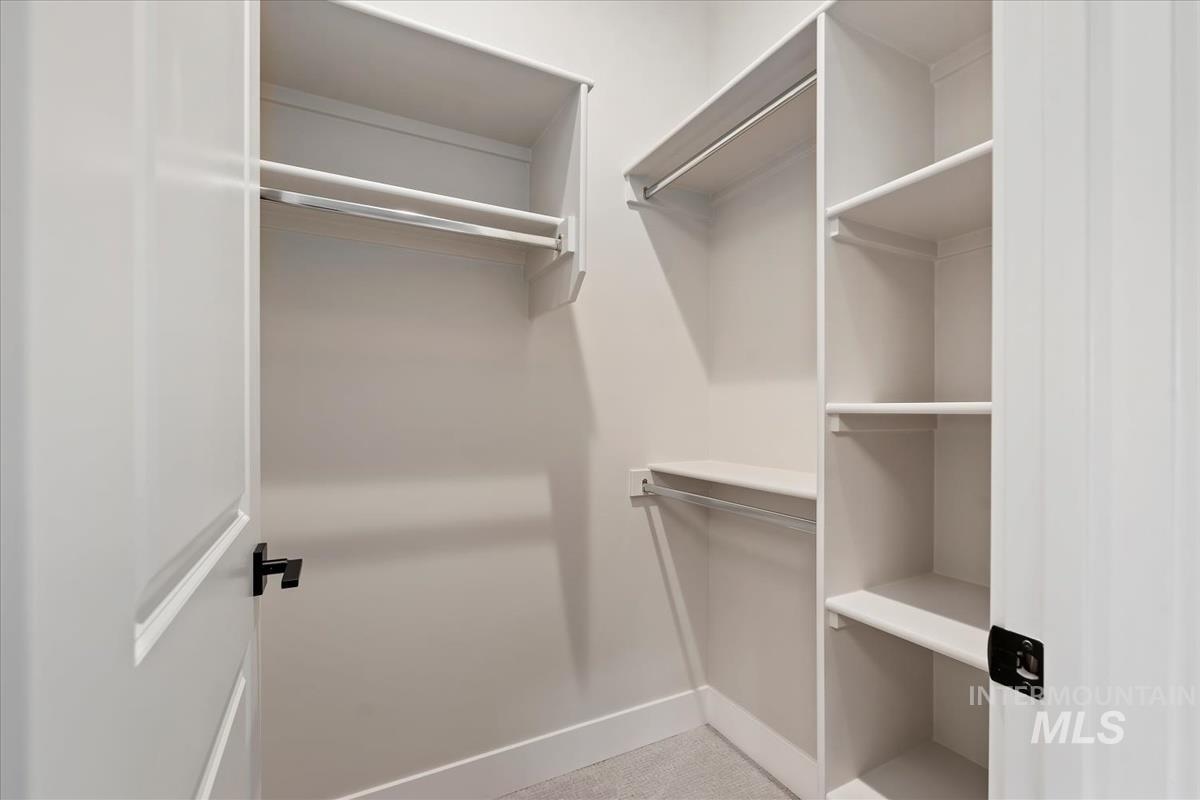 2125 E Padstow St., Kuna, Idaho 83634, 3 Bedrooms, 2.5 Bathrooms, Residential For Sale, Price $799,880,MLS 98983432