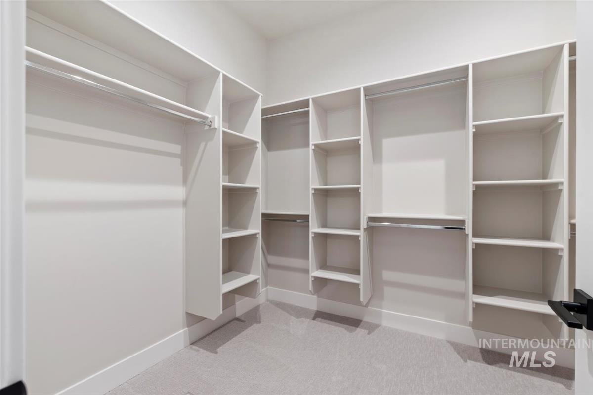 2125 E Padstow St., Kuna, Idaho 83634, 3 Bedrooms, 2.5 Bathrooms, Residential For Sale, Price $799,880,MLS 98983432