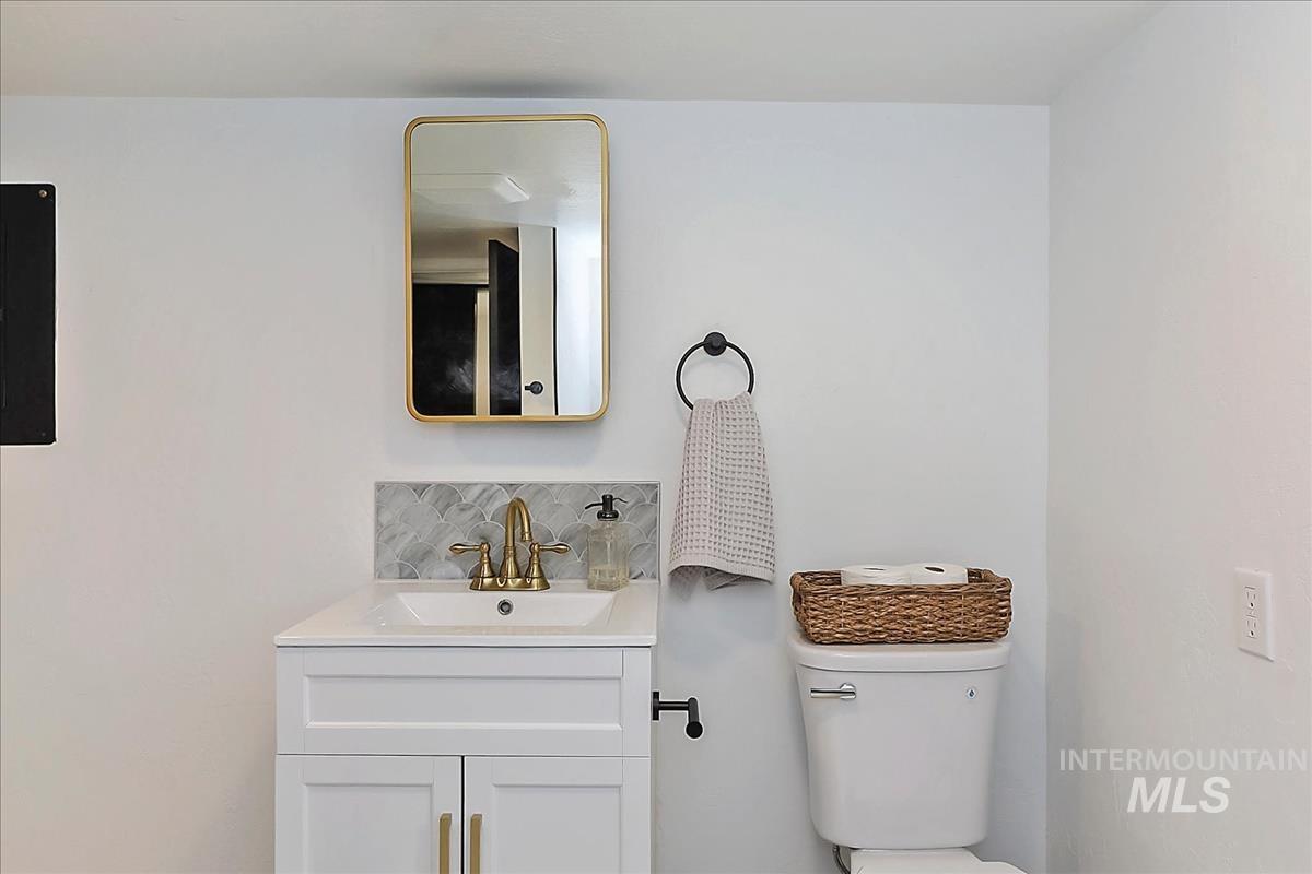 718 E Belmont St, Caldwell, Idaho 83605, 2 Bedrooms, 1 Bathroom, Residential For Sale, Price $250,000,MLS 98983434