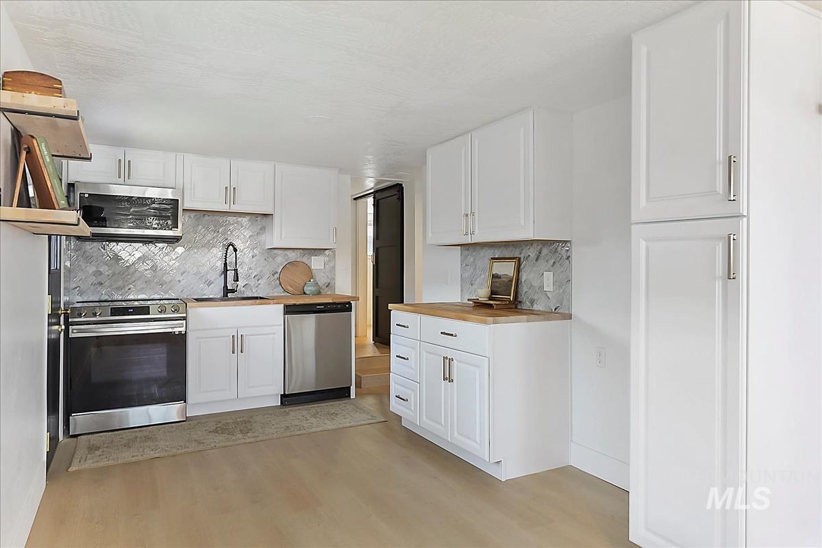 718 E Belmont St, Caldwell, Idaho 83605, 2 Bedrooms, 1 Bathroom, Residential For Sale, Price $250,000,MLS 98983434