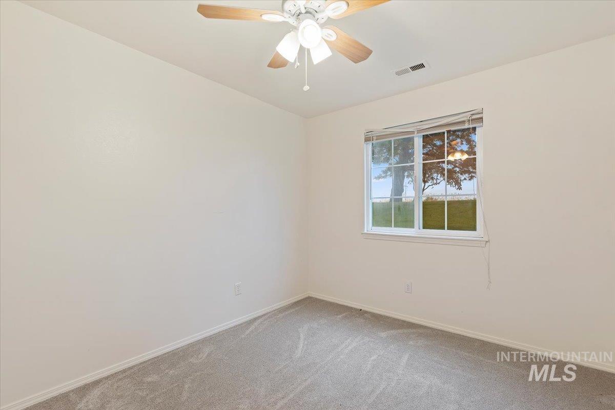 5778 S Sedum Way, Boise, Idaho 83716-7021, 3 Bedrooms, 2 Bathrooms, Residential For Sale, Price $449,950,MLS 98983435