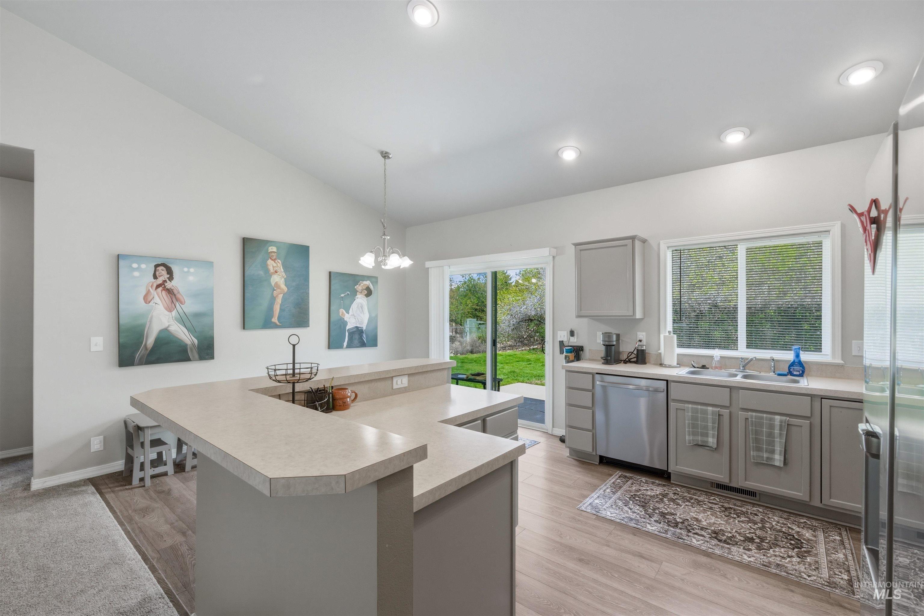 500 E Victory Rd, Meridian, Idaho 83642, 3 Bedrooms, 2 Bathrooms, Residential For Sale, Price $1,350,000,MLS 98983436