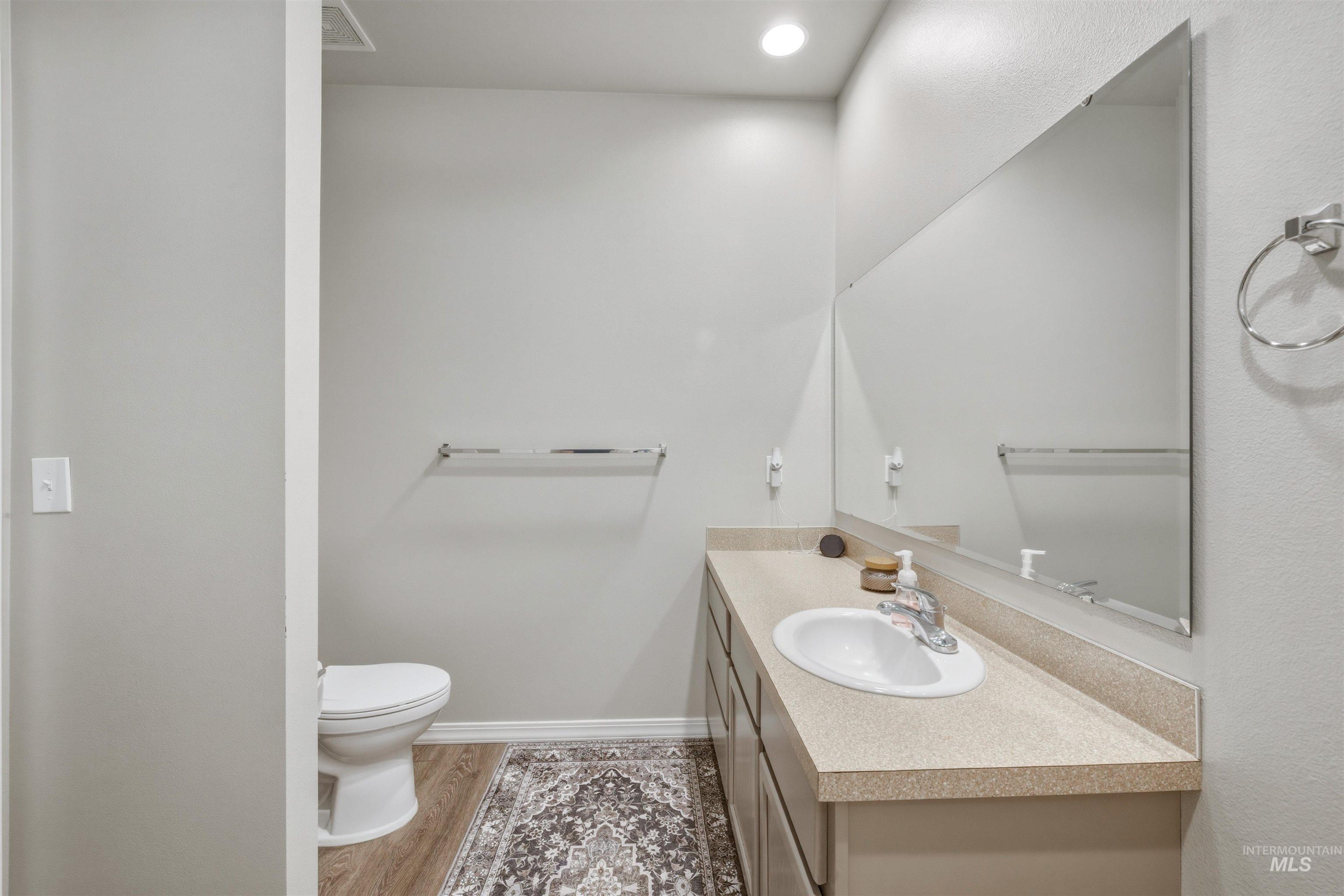 500 E Victory Rd, Meridian, Idaho 83642, 3 Bedrooms, 2 Bathrooms, Residential For Sale, Price $1,350,000,MLS 98983436