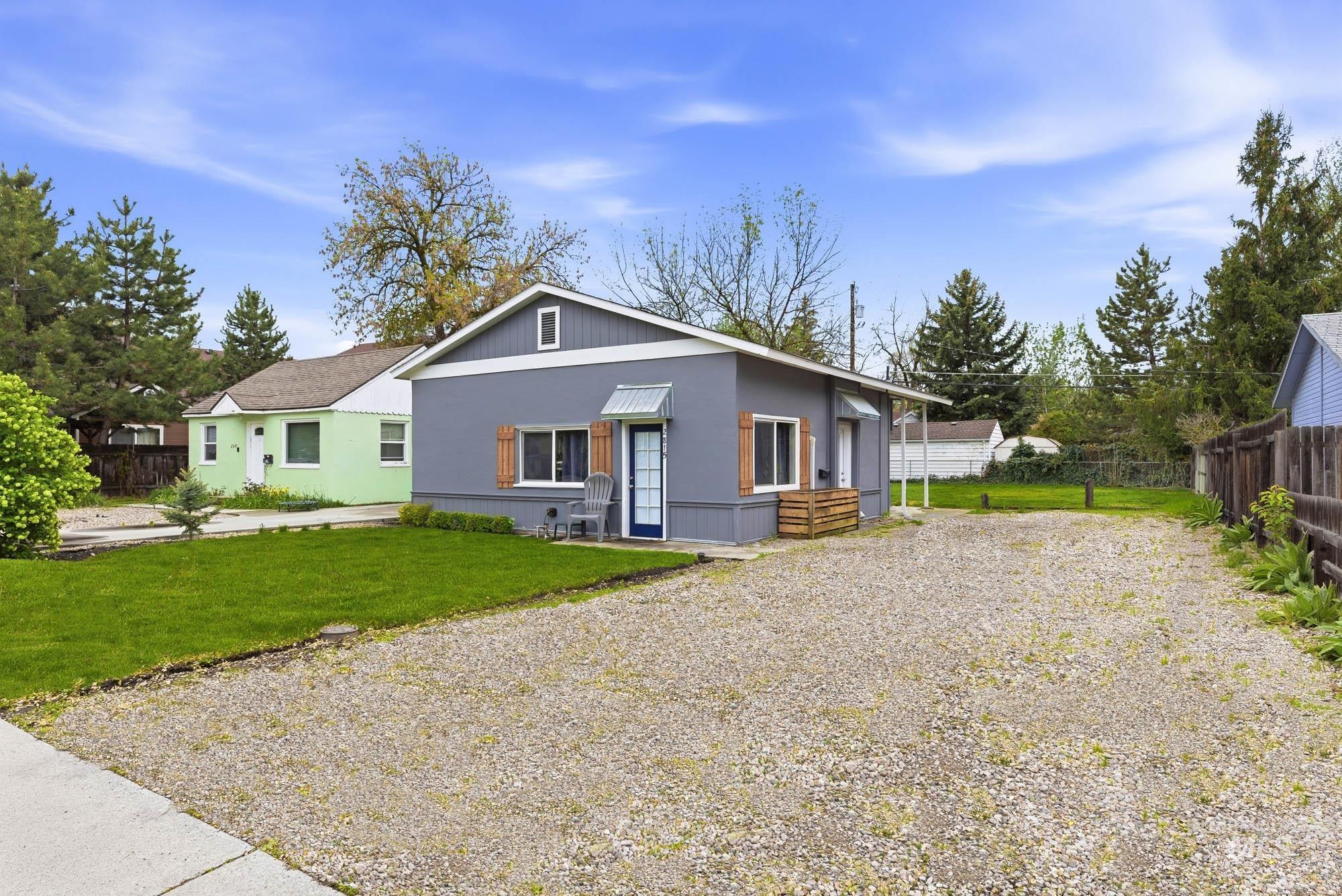 2815 W Moore, Boise, Idaho 83702, 1 Bedroom, 1 Bathroom, Residential Income For Sale, Price $499,900, 98983439