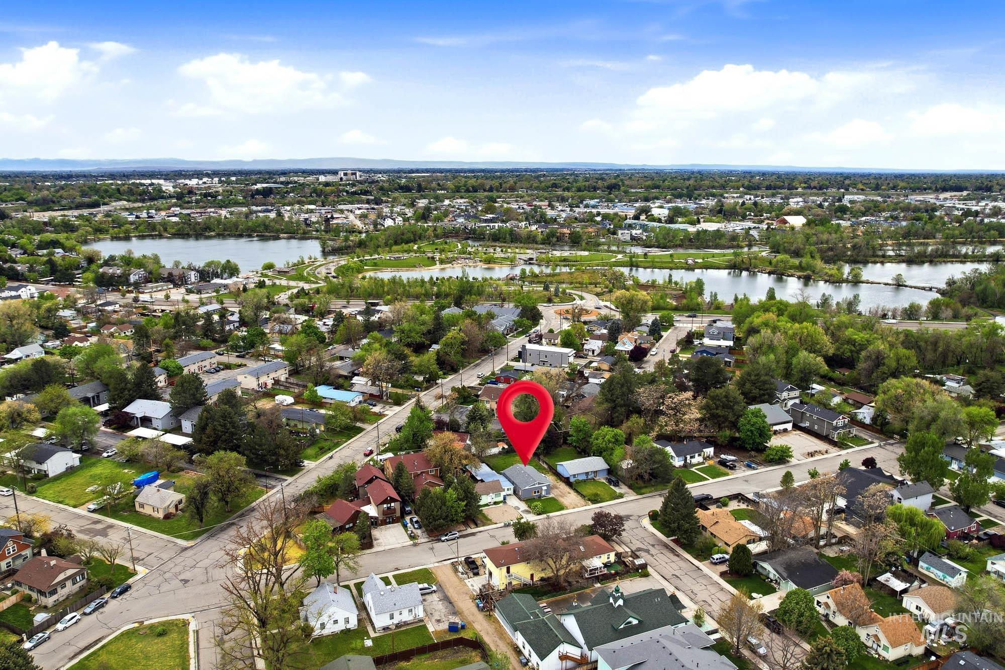 2815 W Moore, Boise, Idaho 83702, 1 Bedroom, 1 Bathroom, Residential Income For Sale, Price $499,900, 98983439