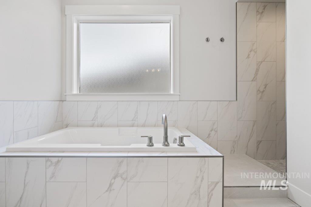 Lot 18 blk 7 Strut Way, Boise, Idaho 83716, 3 Bedrooms, 2 Bathrooms, Residential For Sale, Price $699,900, 98983443