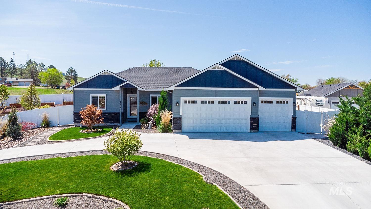 2380 Vista Ave., Payette, Idaho 83661, 3 Bedrooms, 2 Bathrooms, Residential For Sale, Price $429,900,MLS 98983445