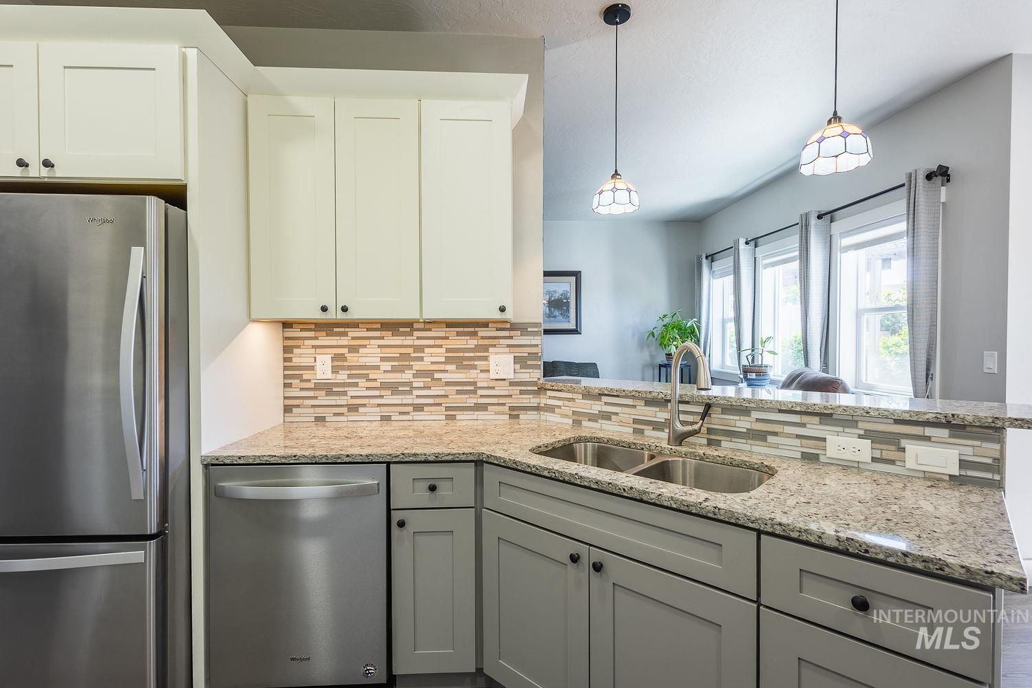 2380 Vista Ave., Payette, Idaho 83661, 3 Bedrooms, 2 Bathrooms, Residential For Sale, Price $429,900,MLS 98983445