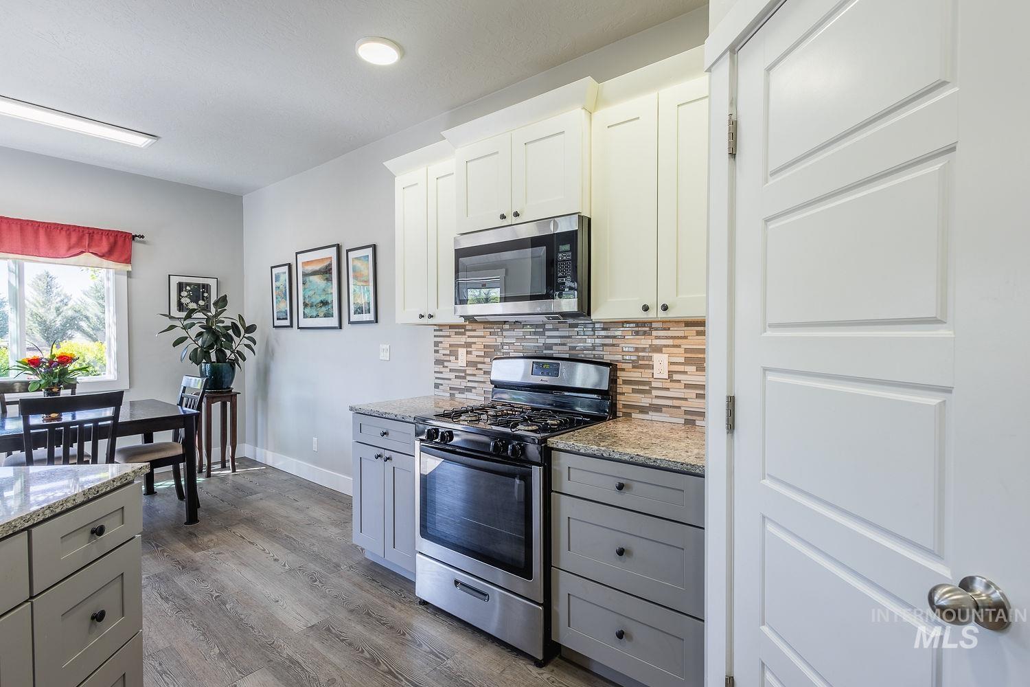 2380 Vista Ave., Payette, Idaho 83661, 3 Bedrooms, 2 Bathrooms, Residential For Sale, Price $429,900,MLS 98983445