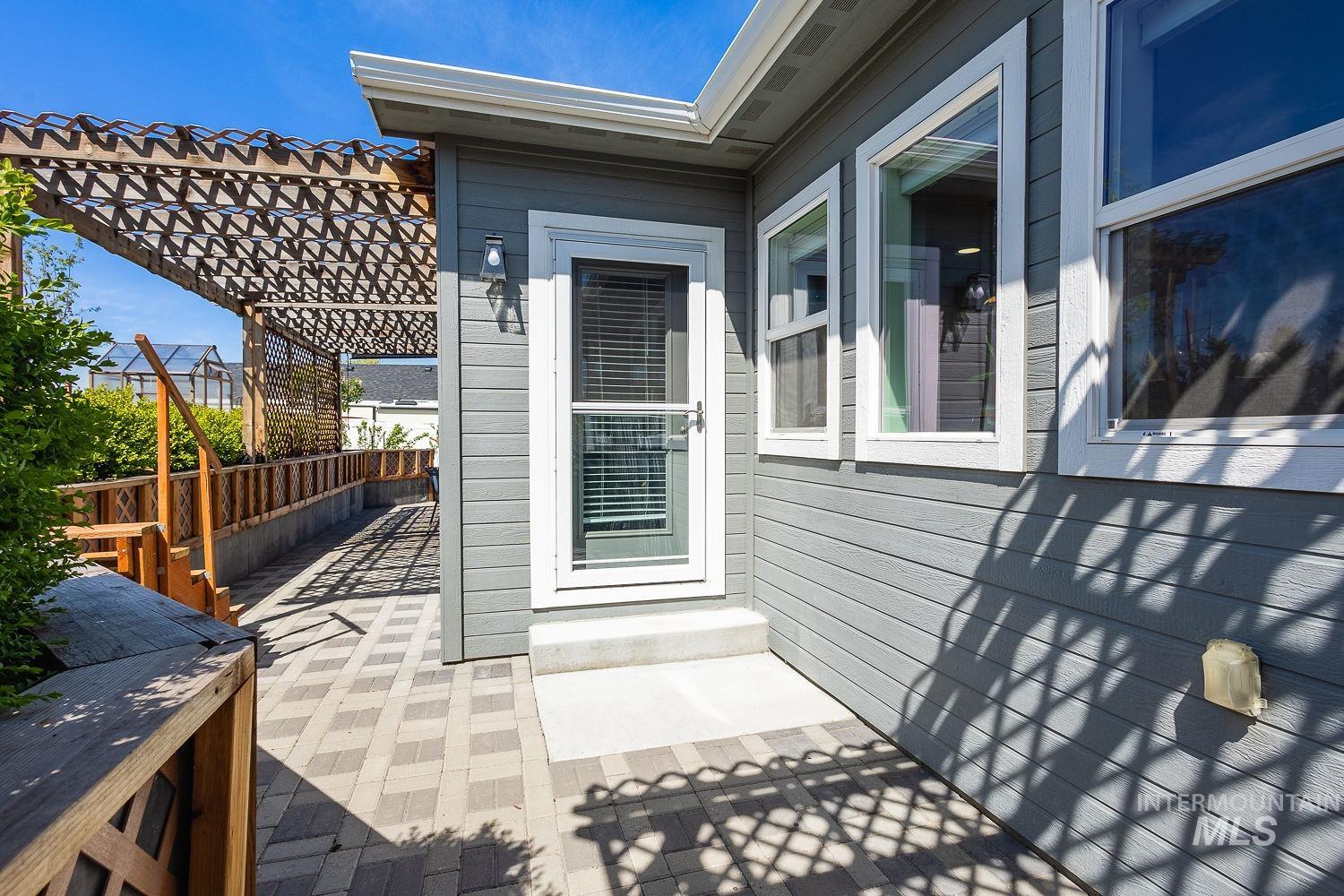 2380 Vista Ave., Payette, Idaho 83661, 3 Bedrooms, 2 Bathrooms, Residential For Sale, Price $429,900,MLS 98983445