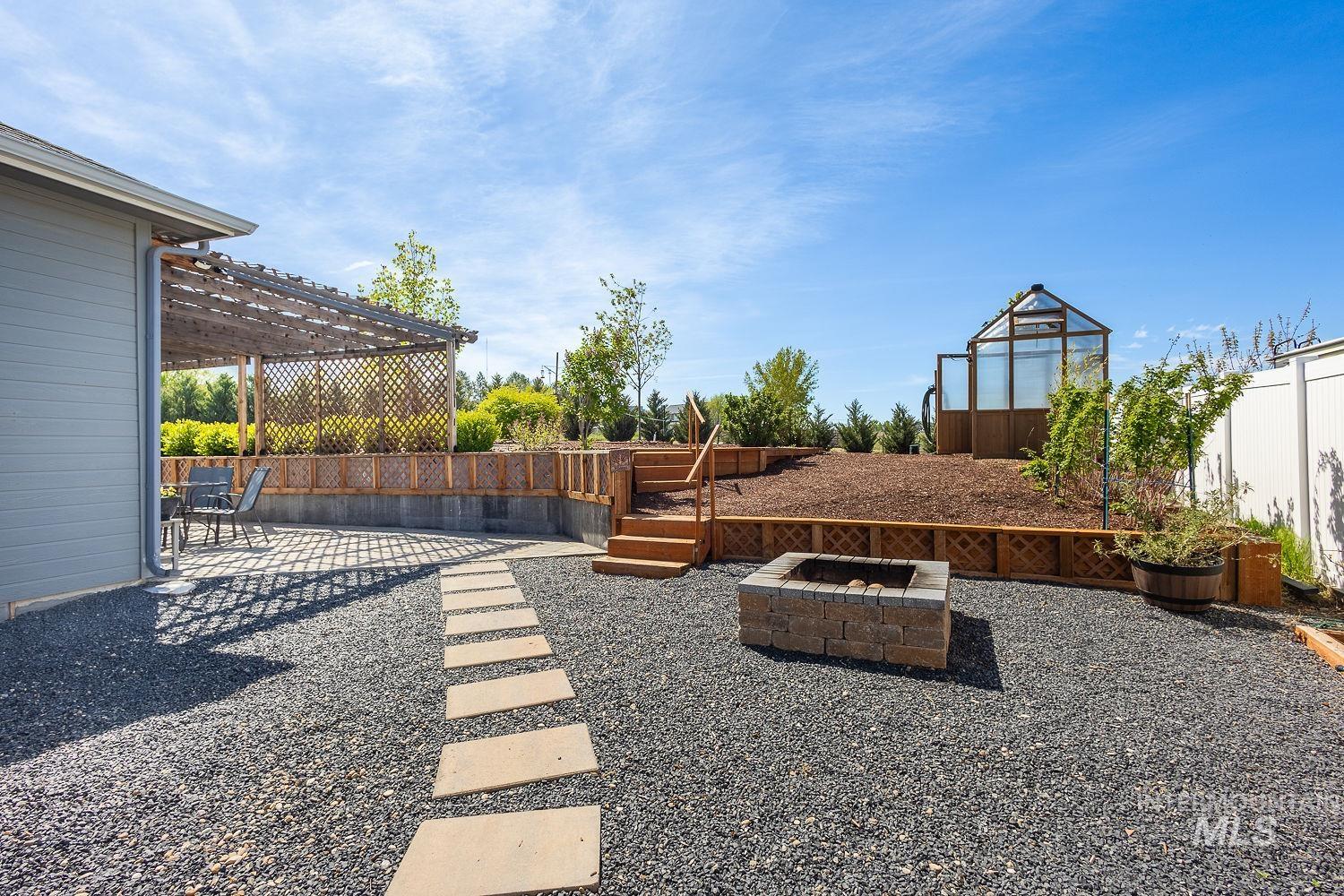 2380 Vista Ave., Payette, Idaho 83661, 3 Bedrooms, 2 Bathrooms, Residential For Sale, Price $429,900,MLS 98983445