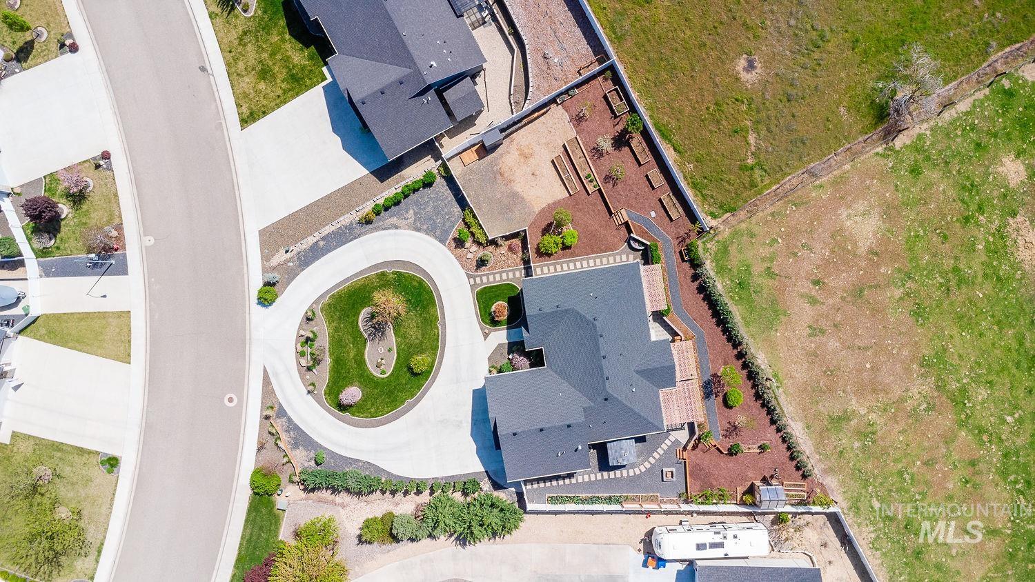 2380 Vista Ave., Payette, Idaho 83661, 3 Bedrooms, 2 Bathrooms, Residential For Sale, Price $429,900,MLS 98983445