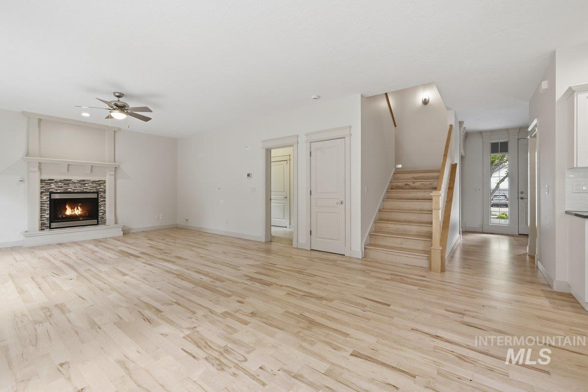 918 N Caledonia Place, Eagle, Idaho 83616, 4 Bedrooms, 2.5 Bathrooms, Residential For Sale, Price $879,900, 98983447