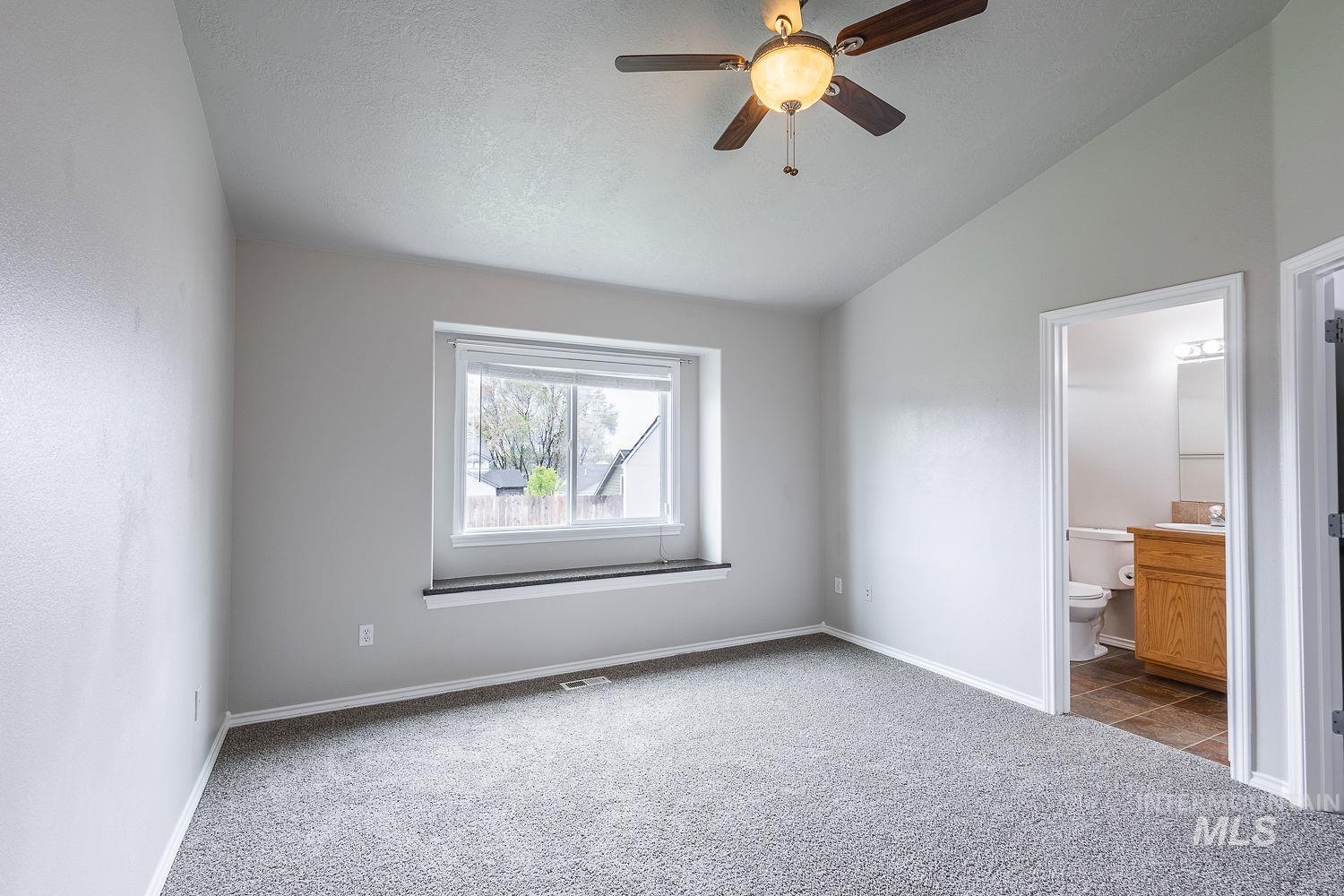 3465 S Payette River, Nampa, Idaho 83686, 3 Bedrooms, 2 Bathrooms, Residential For Sale, Price $385,500,MLS 98983450