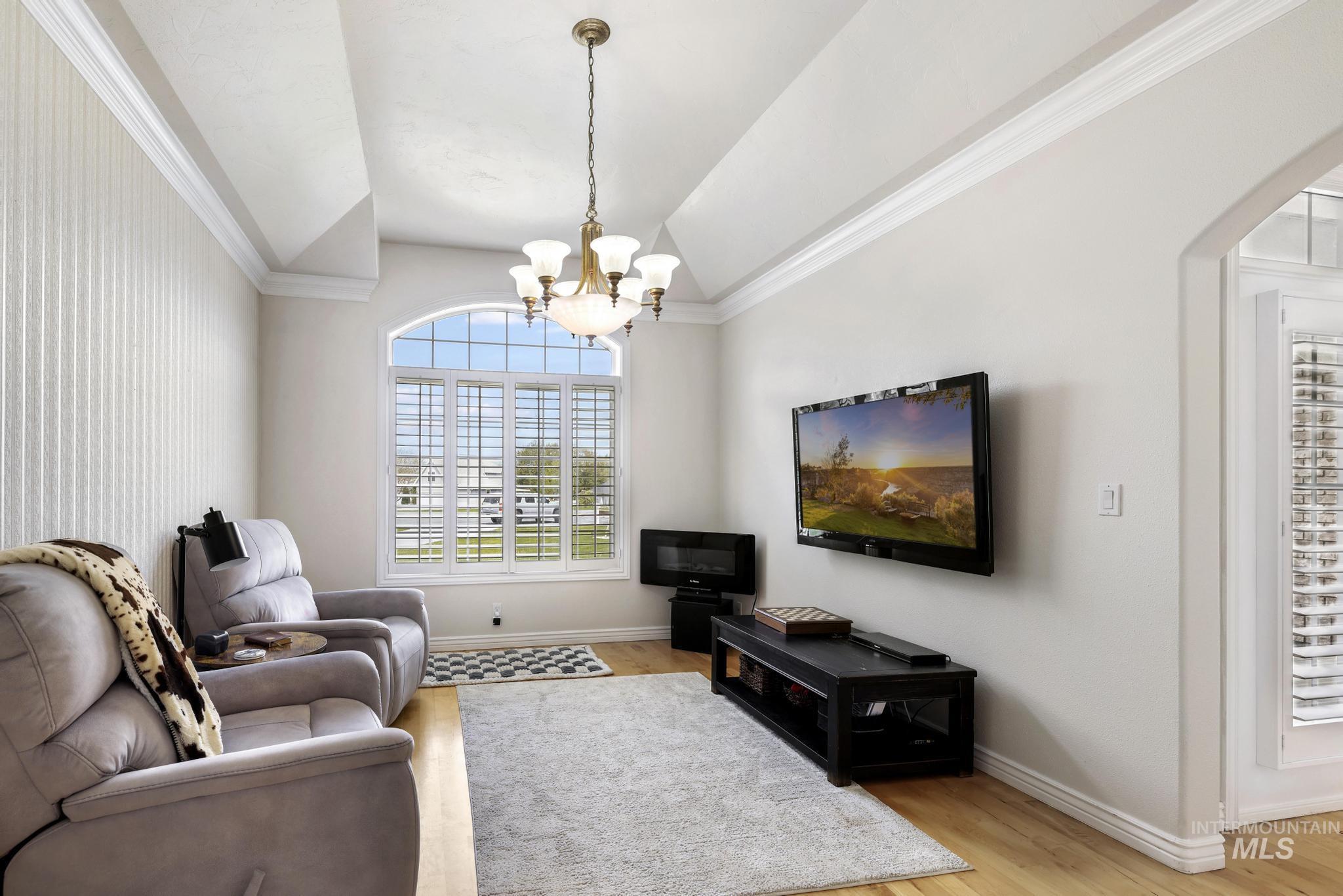 2506 E 3707 N, Twin Falls, Idaho 83301, 3 Bedrooms, 3 Bathrooms, Residential For Sale, Price $639,900,MLS 98983451