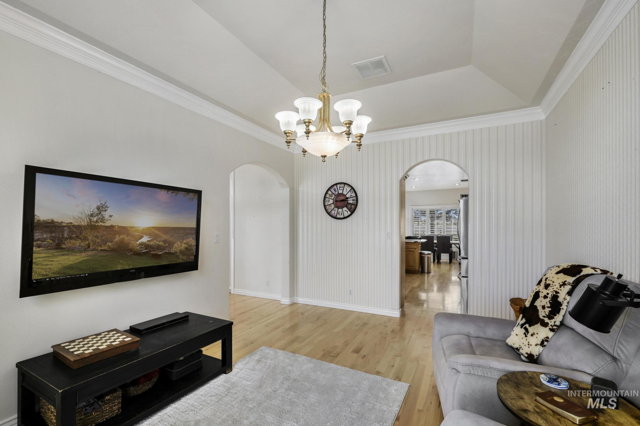 2506 E 3707 N, Twin Falls, Idaho 83301, 3 Bedrooms, 3 Bathrooms, Residential For Sale, Price $639,900,MLS 98983451