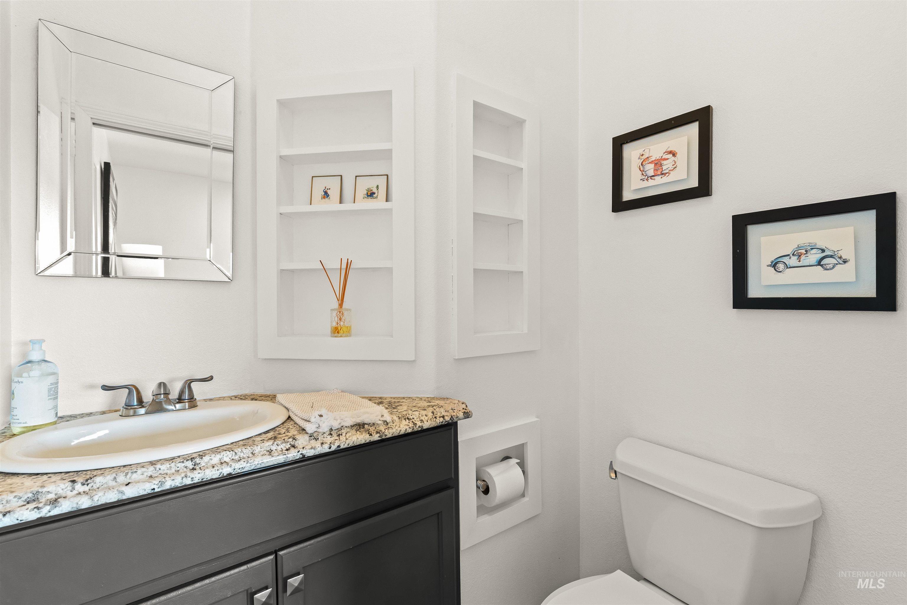 2940 Dove Place, Clarkston, Washington 99403, 3 Bedrooms, 4 Bathrooms, Residential For Sale, Price $899,999, 98983452