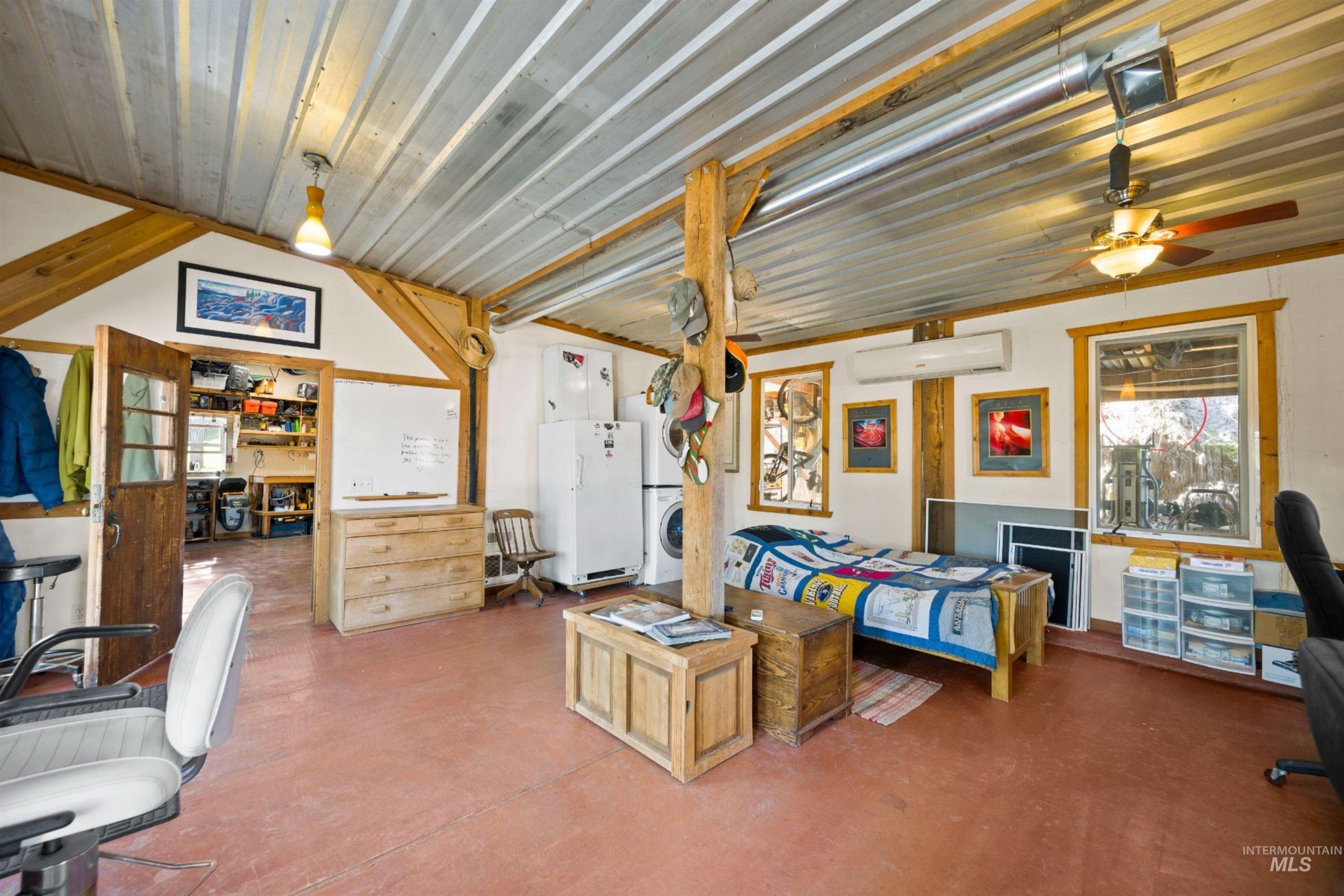 4125 N 36th Street, Boise, Idaho 83703, 2 Bedrooms, 1 Bathroom, Residential For Sale, Price $976,000, 98983453