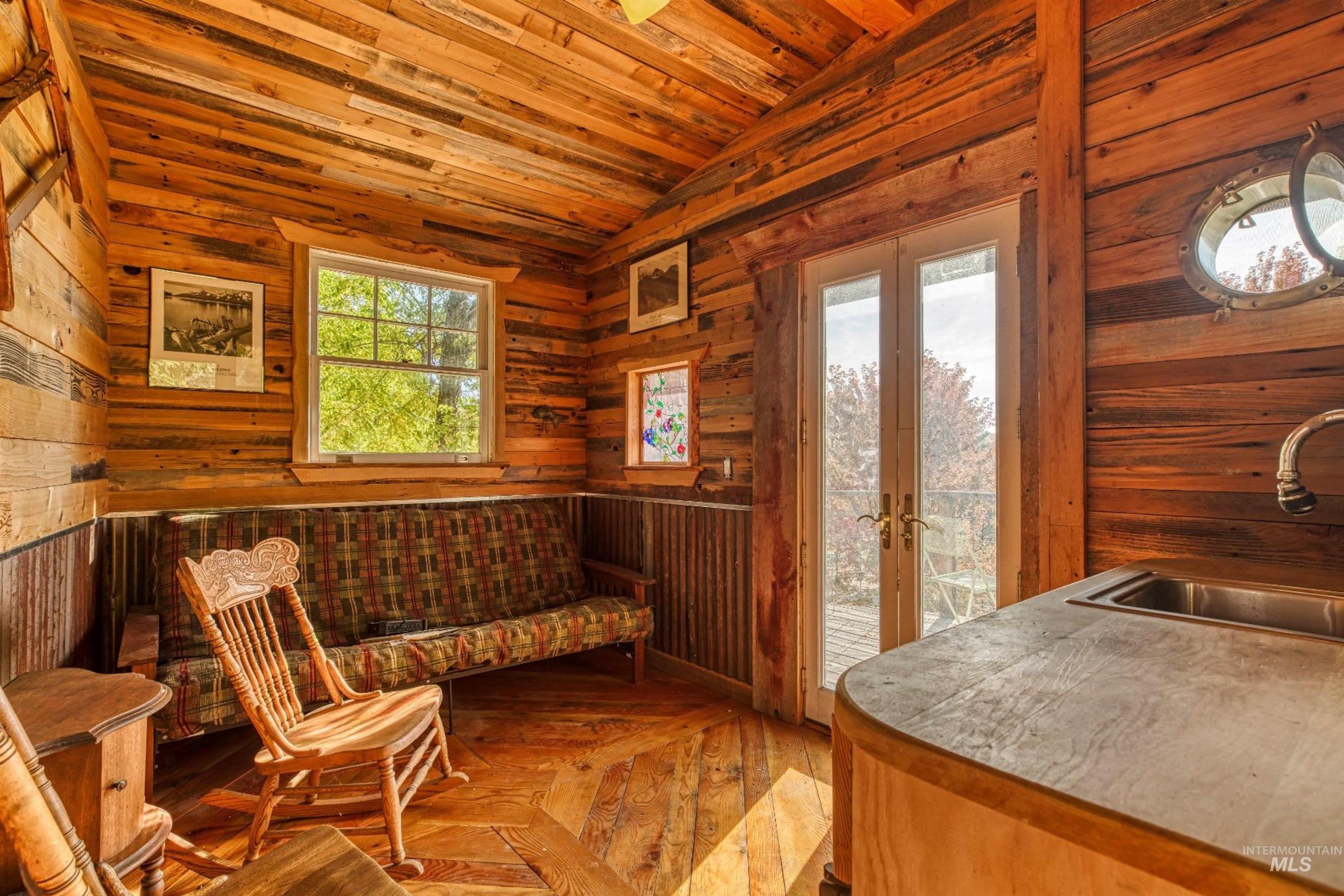 4125 N 36th Street, Boise, Idaho 83703, 2 Bedrooms, 1 Bathroom, Residential For Sale, Price $976,000, 98983453