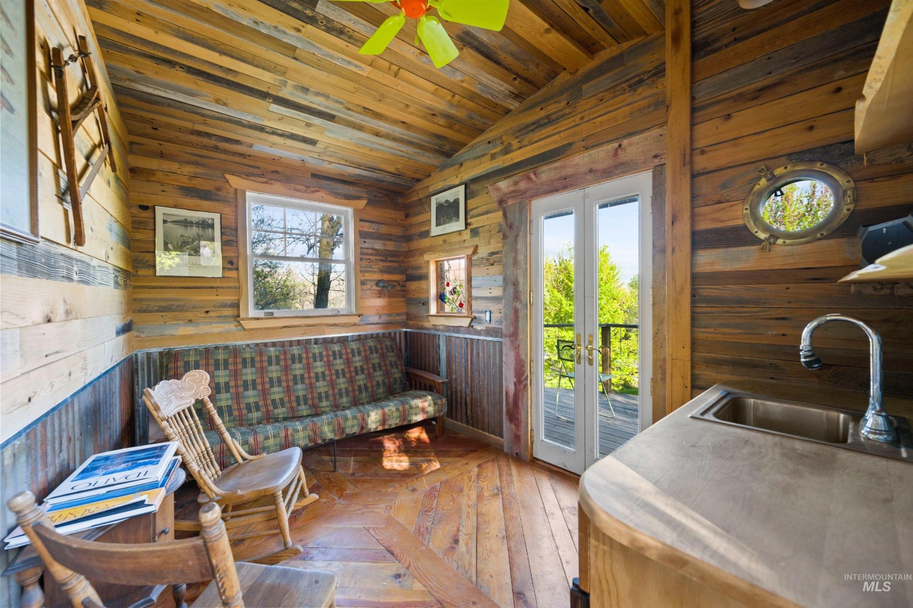 4125 N 36th Street, Boise, Idaho 83703, 2 Bedrooms, 1 Bathroom, Residential For Sale, Price $976,000, 98983453