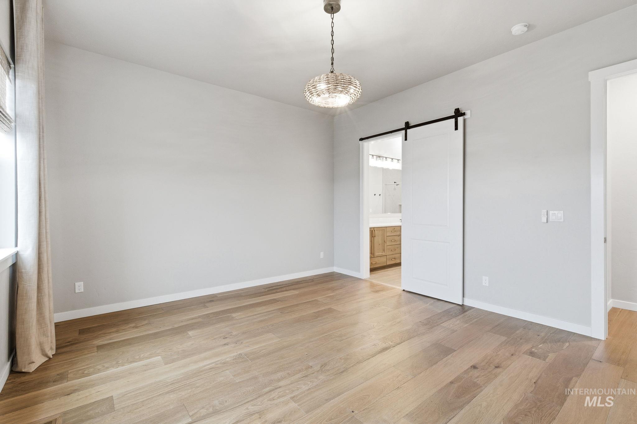 8739 W Pickett Creek St, Star, Idaho 83669, 2 Bedrooms, 2.5 Bathrooms, Residential For Sale, Price $675,000,MLS 98983455