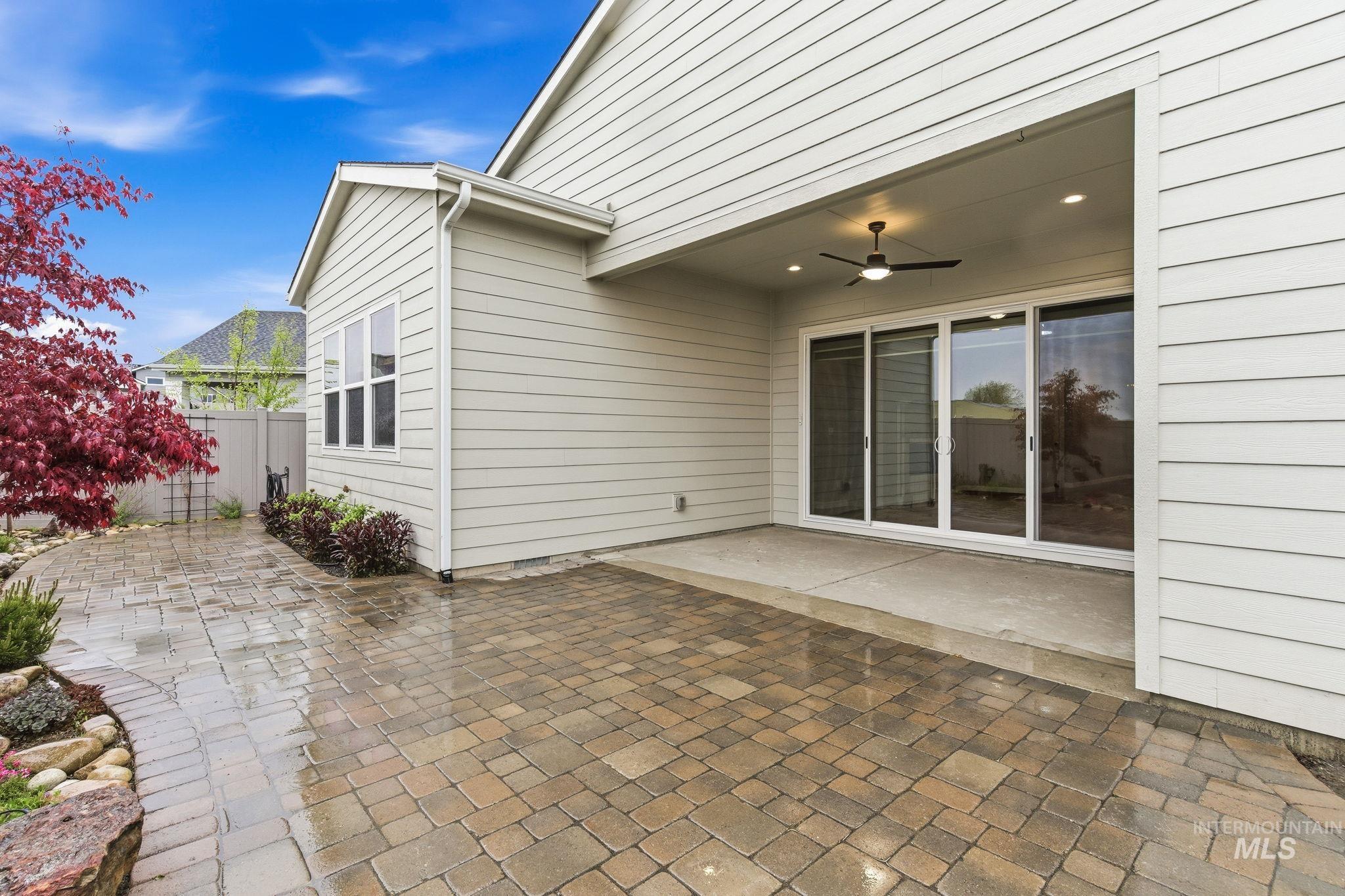 8739 W Pickett Creek St, Star, Idaho 83669, 2 Bedrooms, 2.5 Bathrooms, Residential For Sale, Price $675,000,MLS 98983455