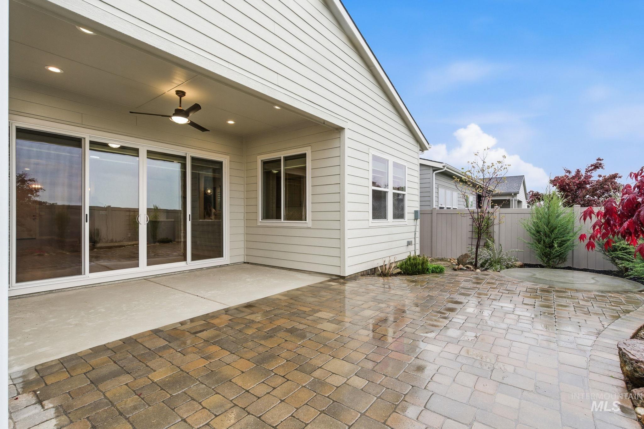 8739 W Pickett Creek St, Star, Idaho 83669, 2 Bedrooms, 2.5 Bathrooms, Residential For Sale, Price $675,000,MLS 98983455