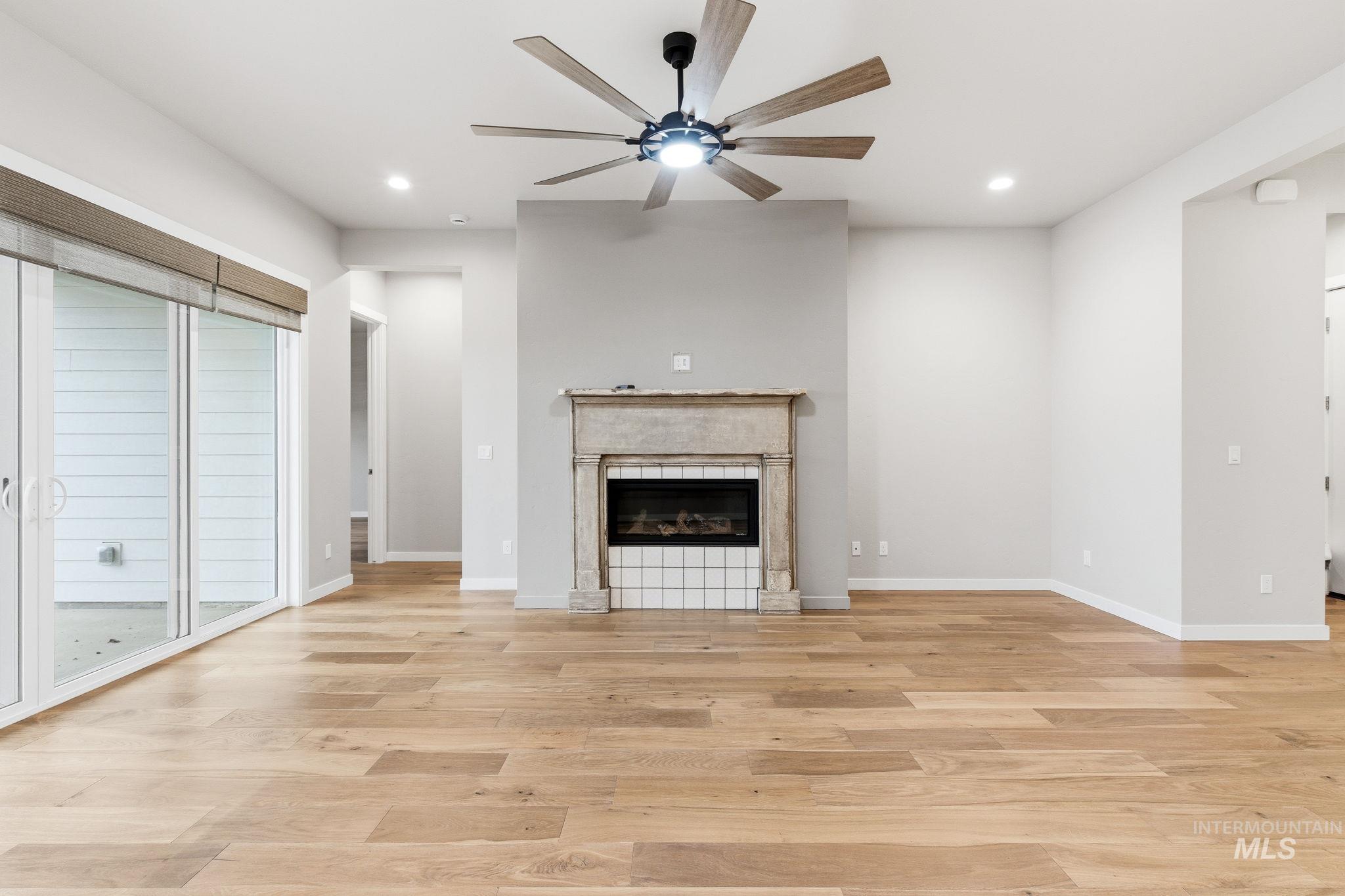 8739 W Pickett Creek St, Star, Idaho 83669, 2 Bedrooms, 2.5 Bathrooms, Residential For Sale, Price $675,000,MLS 98983455