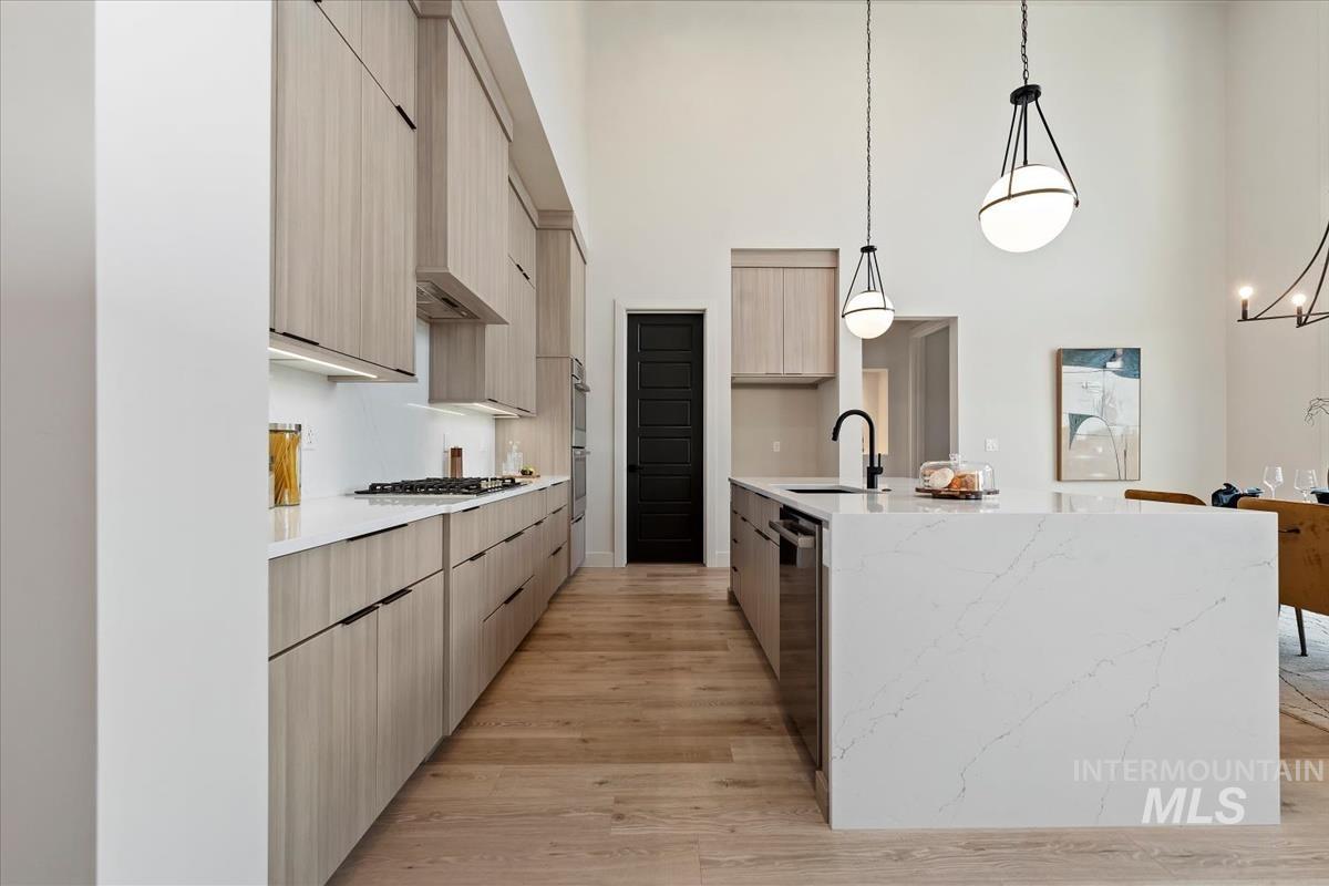 7689 W Lookout View St, Meridian, Idaho 83646, 3 Bedrooms, 2.5 Bathrooms, Residential For Sale, Price $899,900,MLS 98983456