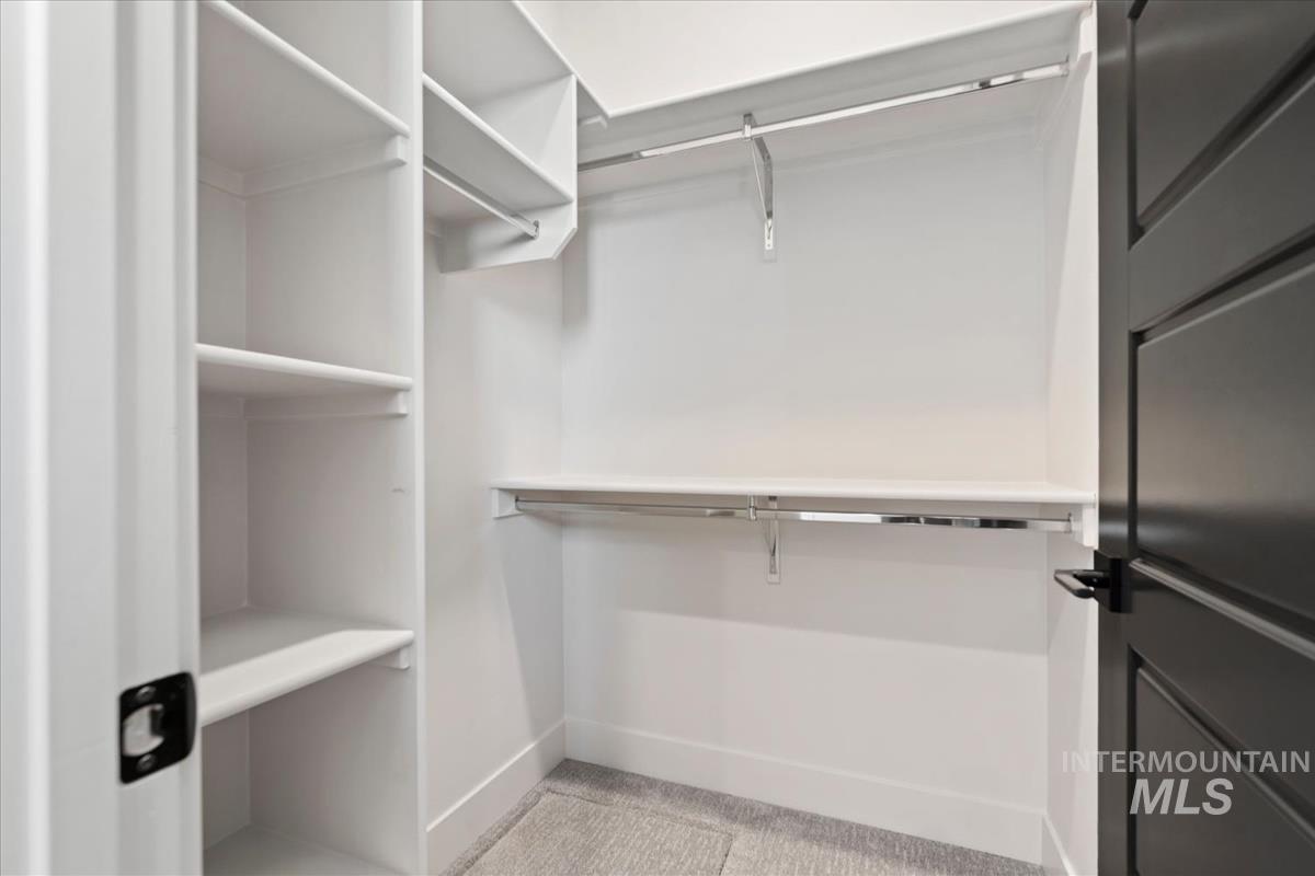 7689 W Lookout View St, Meridian, Idaho 83646, 3 Bedrooms, 2.5 Bathrooms, Residential For Sale, Price $899,900,MLS 98983456