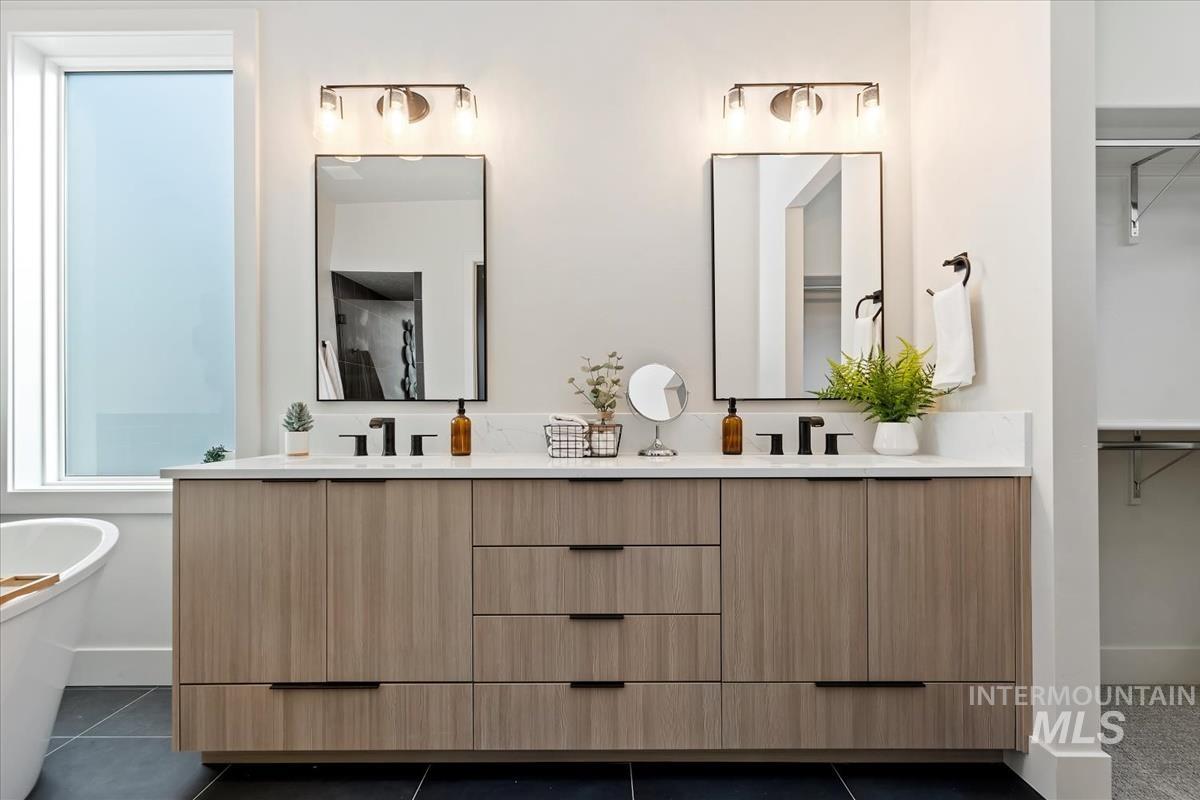 7689 W Lookout View St, Meridian, Idaho 83646, 3 Bedrooms, 2.5 Bathrooms, Residential For Sale, Price $899,900,MLS 98983456