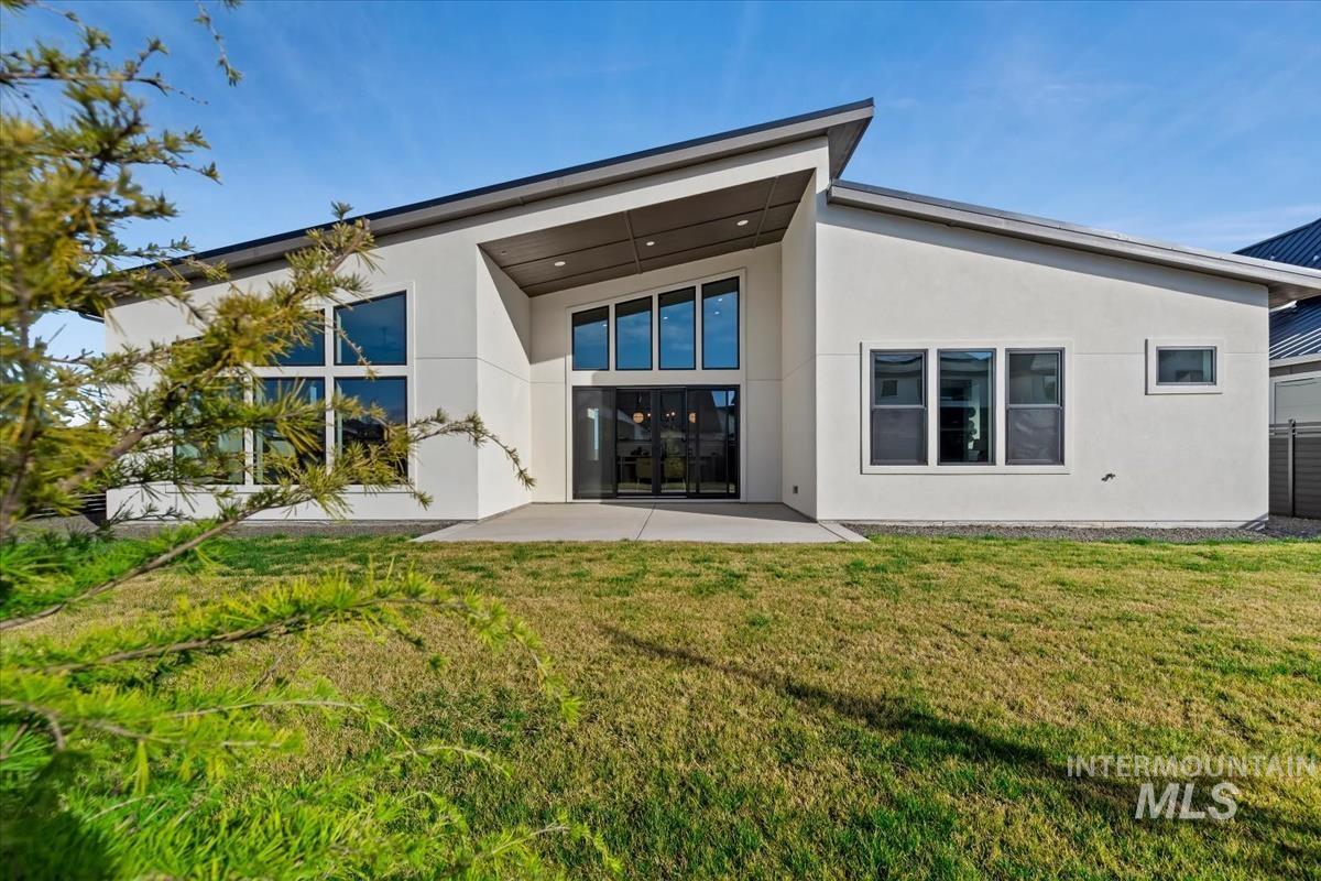 7689 W Lookout View St, Meridian, Idaho 83646, 3 Bedrooms, 2.5 Bathrooms, Residential For Sale, Price $924,900,MLS 98983456