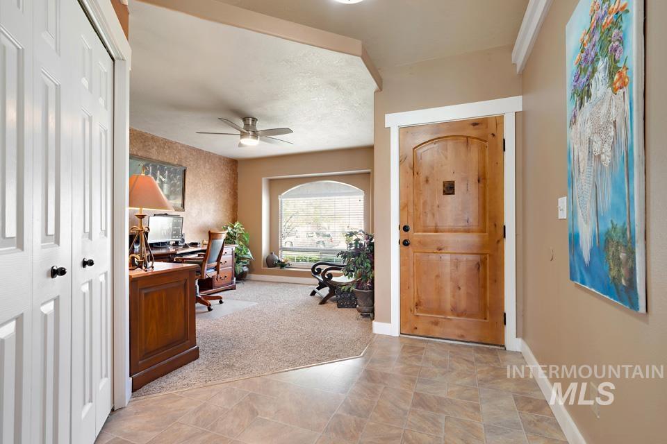 626 Colton St, New Plymouth, Idaho 83655, 3 Bedrooms, 2 Bathrooms, Residential For Sale, Price $370,000,MLS 98983459