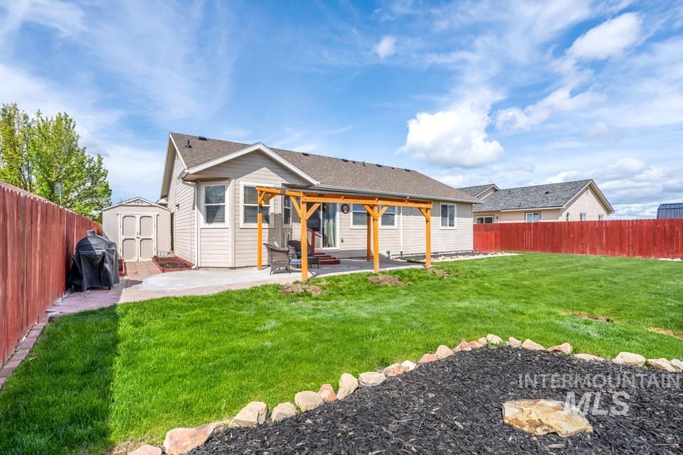 626 Colton St, New Plymouth, Idaho 83655, 3 Bedrooms, 2 Bathrooms, Residential For Sale, Price $370,000,MLS 98983459
