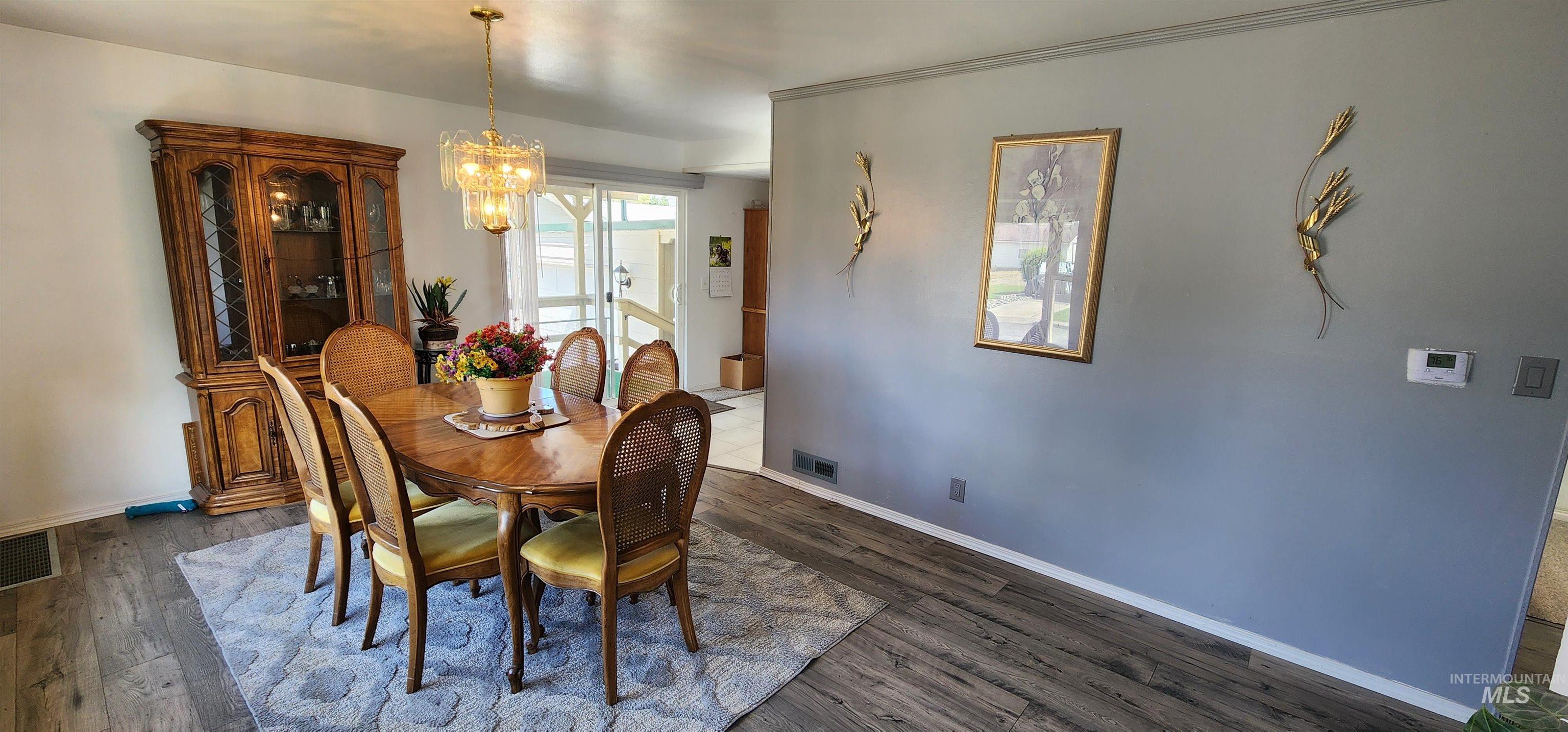 1311 4th Street, Clarkston, Washington 99403, 4 Bedrooms, 2 Bathrooms, Residential For Sale, Price $399,900,MLS 98983463