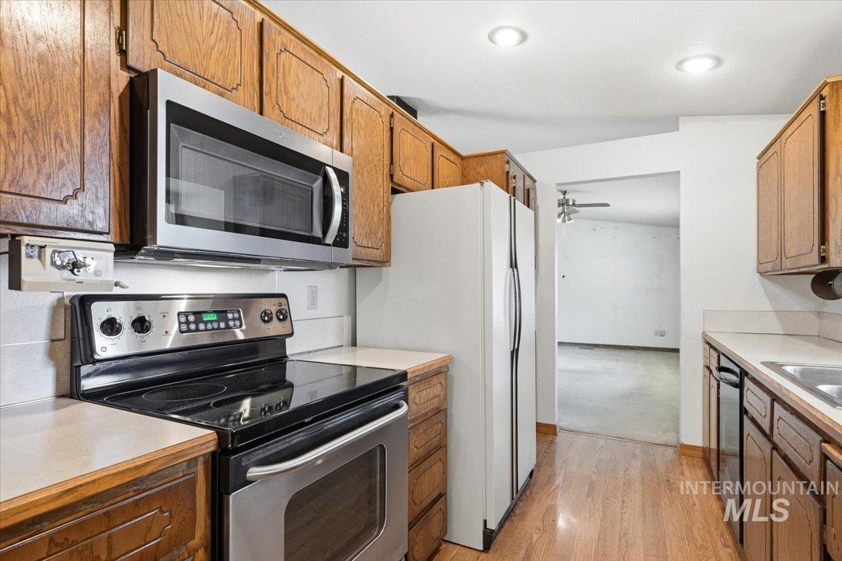 95 S Andrew St., Nampa, Idaho 83651-2462, 3 Bedrooms, 2 Bathrooms, Residential For Sale, Price $349,000,MLS 98983464