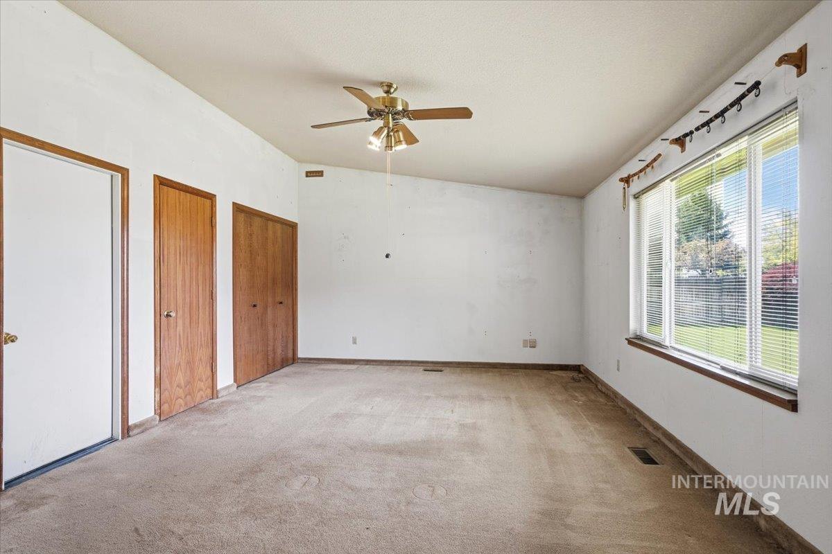 95 S Andrew St., Nampa, Idaho 83651-2462, 3 Bedrooms, 2 Bathrooms, Residential For Sale, Price $349,000,MLS 98983464