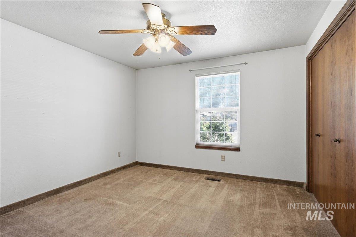 95 S Andrew St., Nampa, Idaho 83651-2462, 3 Bedrooms, 2 Bathrooms, Residential For Sale, Price $349,000,MLS 98983464