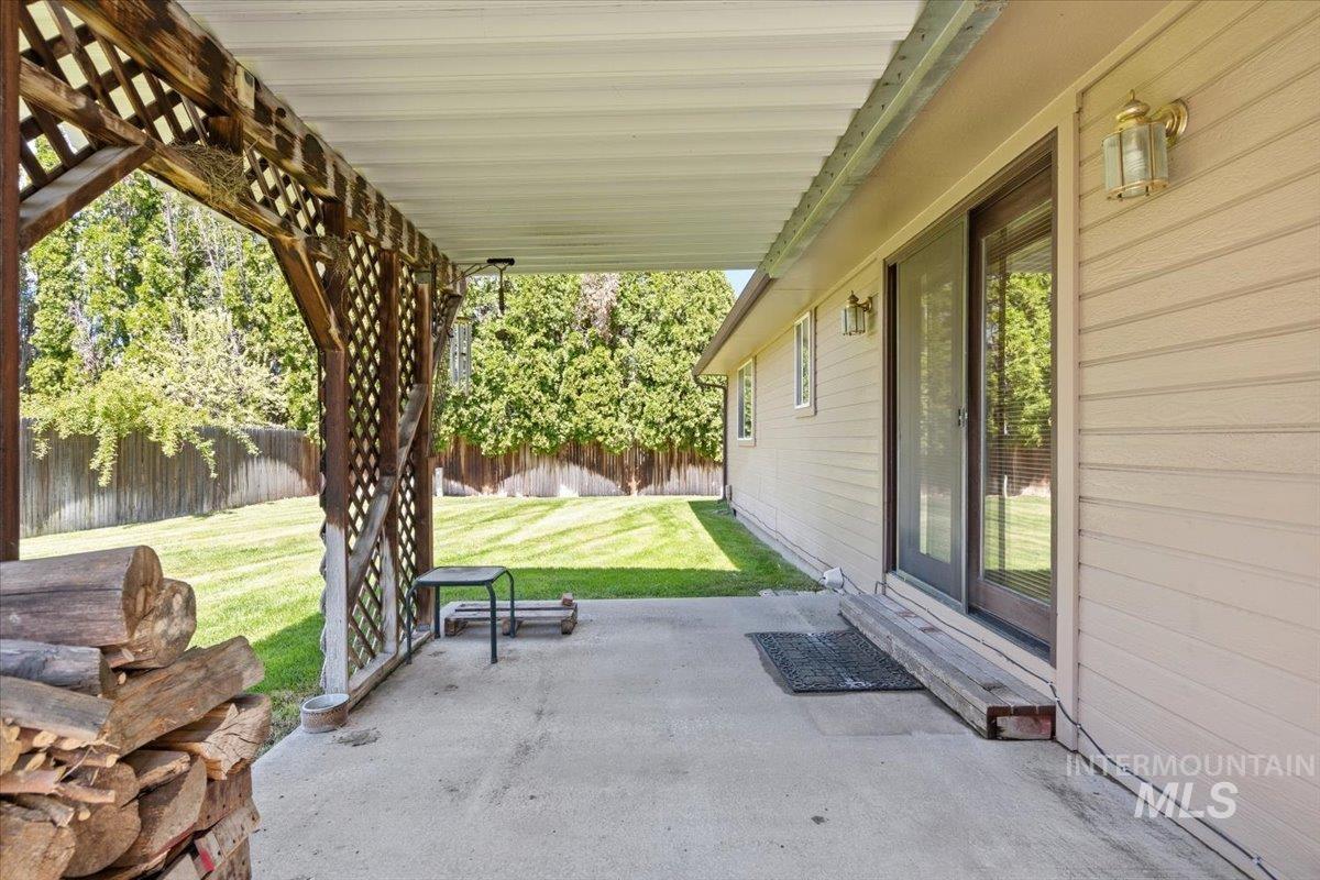 95 S Andrew St., Nampa, Idaho 83651-2462, 3 Bedrooms, 2 Bathrooms, Residential For Sale, Price $349,000,MLS 98983464