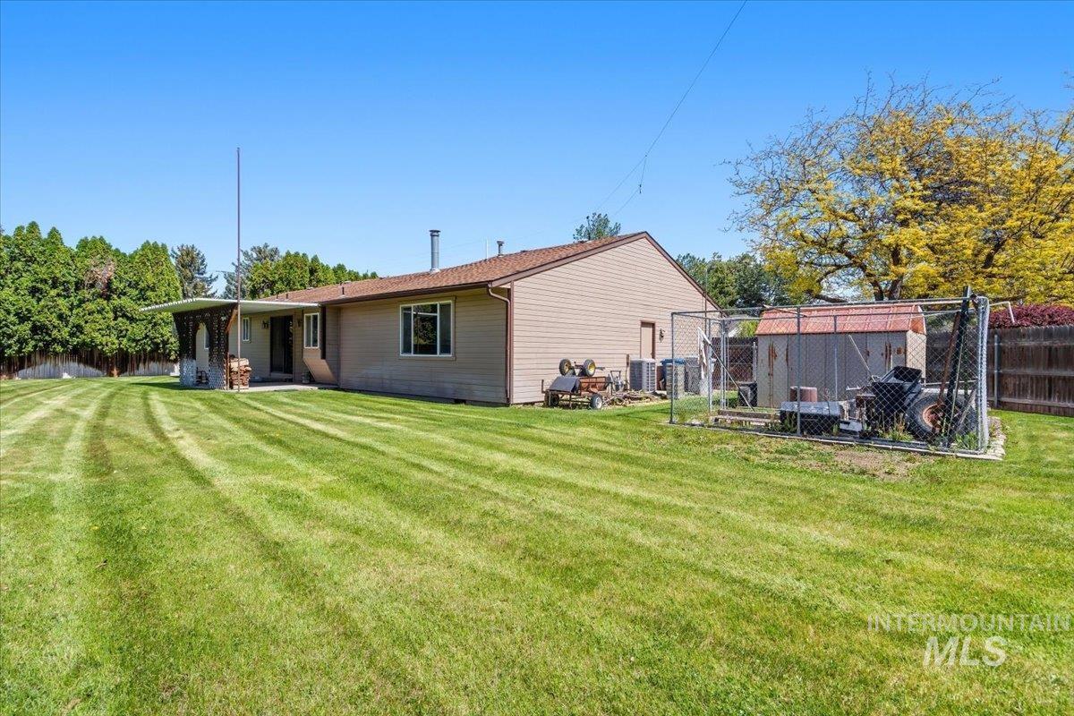 95 S Andrew St., Nampa, Idaho 83651-2462, 3 Bedrooms, 2 Bathrooms, Residential For Sale, Price $349,000,MLS 98983464