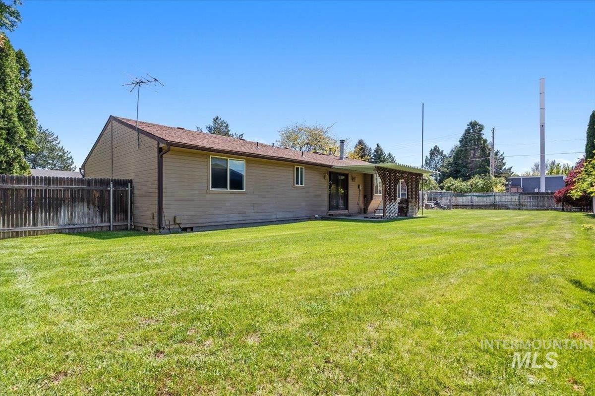 95 S Andrew St., Nampa, Idaho 83651-2462, 3 Bedrooms, 2 Bathrooms, Residential For Sale, Price $349,000,MLS 98983464