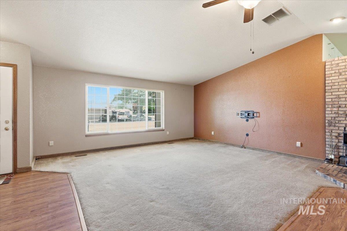 95 S Andrew St., Nampa, Idaho 83651-2462, 3 Bedrooms, 2 Bathrooms, Residential For Sale, Price $349,000,MLS 98983464