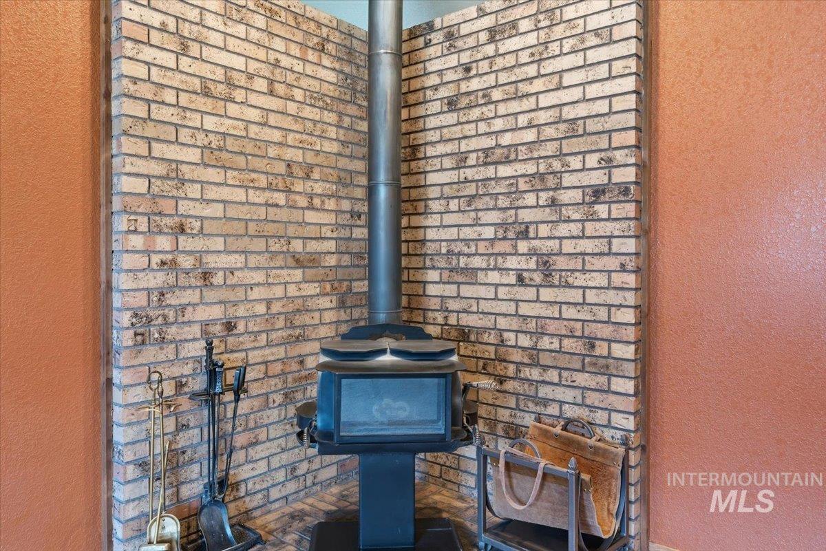 95 S Andrew St., Nampa, Idaho 83651-2462, 3 Bedrooms, 2 Bathrooms, Residential For Sale, Price $349,000,MLS 98983464