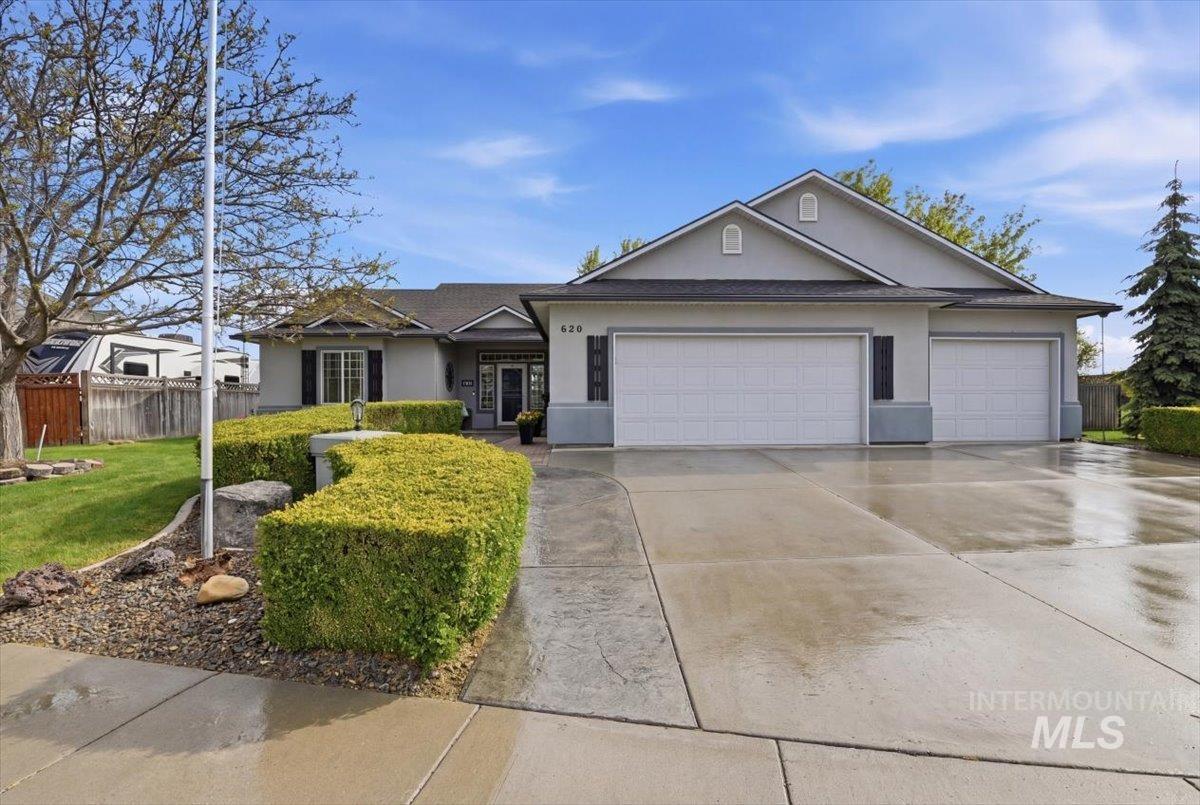 620 E Sable Ridge Dr, Kuna, Idaho 83634, 3 Bedrooms, 2 Bathrooms, Residential For Sale, Price $459,900,MLS 98983465