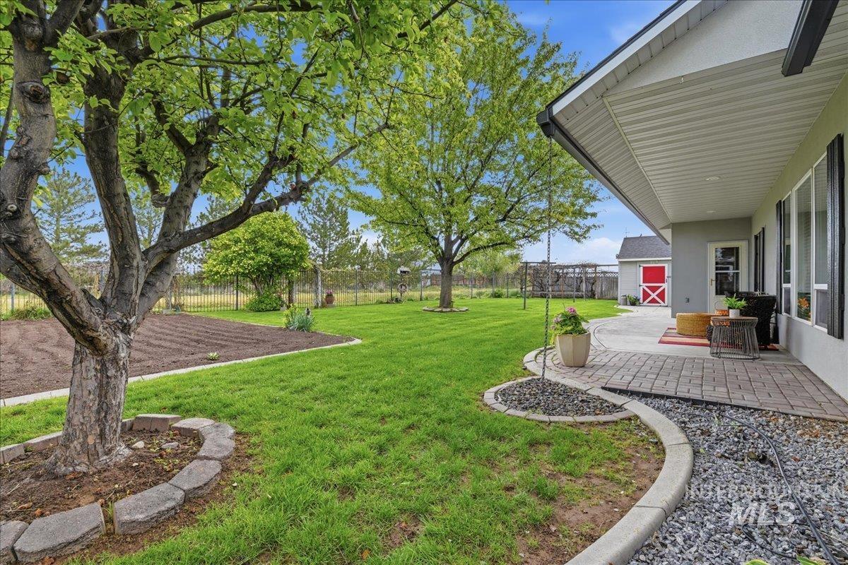 620 E Sable Ridge Dr, Kuna, Idaho 83634, 3 Bedrooms, 2 Bathrooms, Residential For Sale, Price $459,900,MLS 98983465