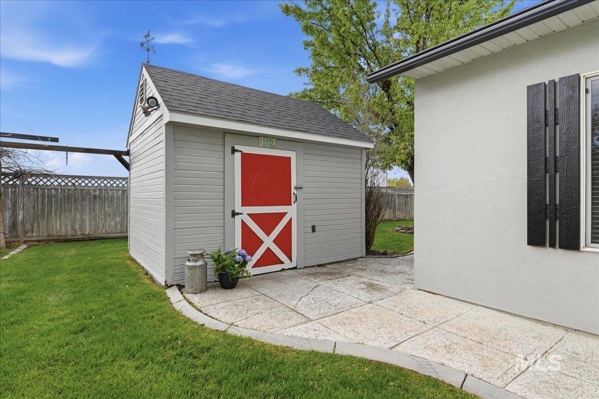 620 E Sable Ridge Dr, Kuna, Idaho 83634, 3 Bedrooms, 2 Bathrooms, Residential For Sale, Price $459,900,MLS 98983465