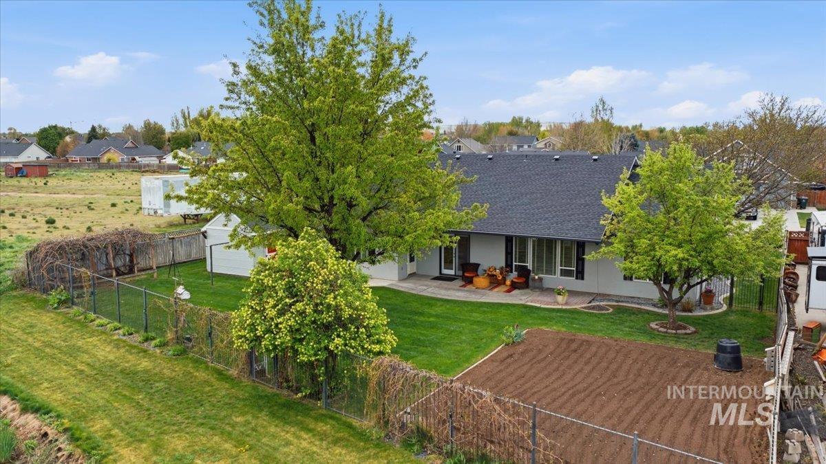 620 E Sable Ridge Dr, Kuna, Idaho 83634, 3 Bedrooms, 2 Bathrooms, Residential For Sale, Price $459,900,MLS 98983465